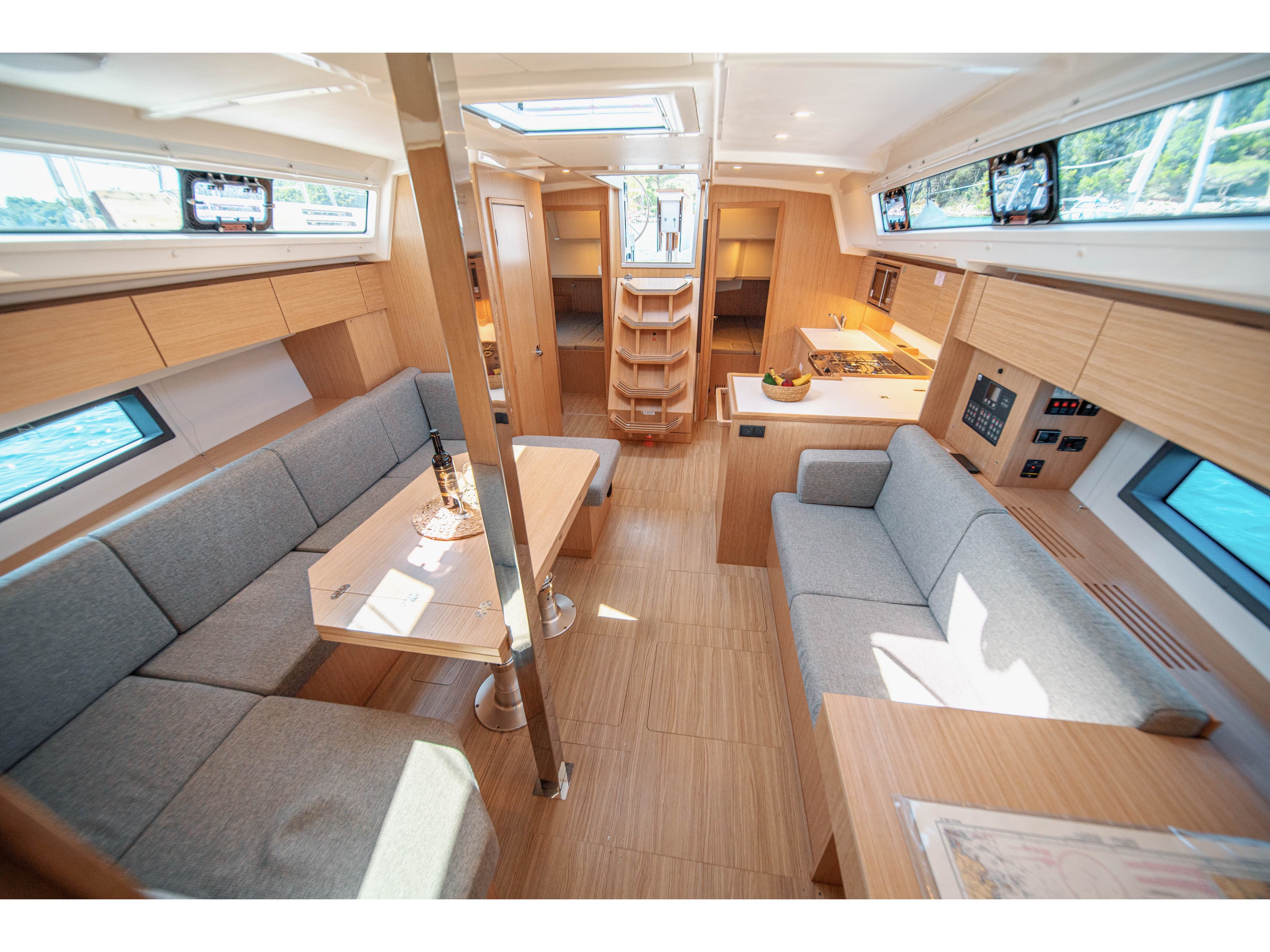 Bavaria C42 Fiona – bilde 3 av 29