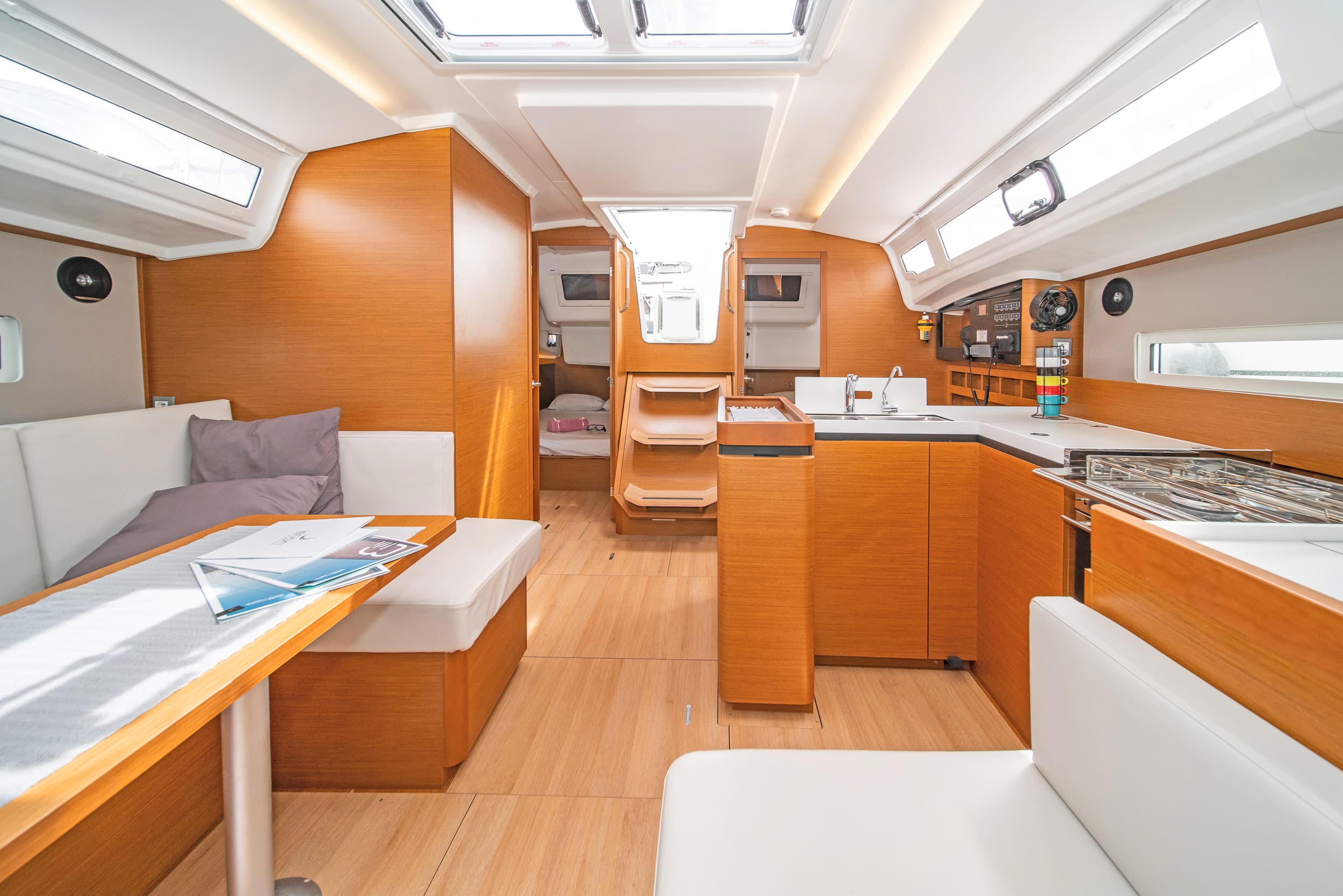 Jeanneau Sun Odyssey 410 Pnoe – bilde 2 av 10