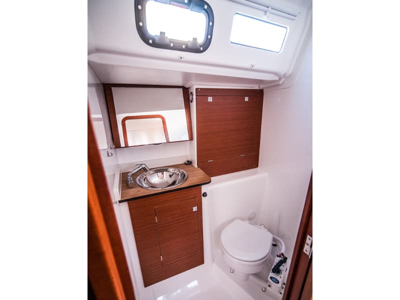 Dufour 350 Grand Large RONJA (new sails 2023.) – bilde 3 av 24