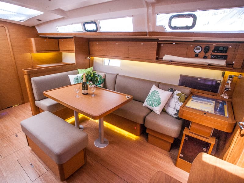 Dufour 460 Grand Large MALIN (owner version, new sails 2024., air condition, generator) – bilde 2 av 27