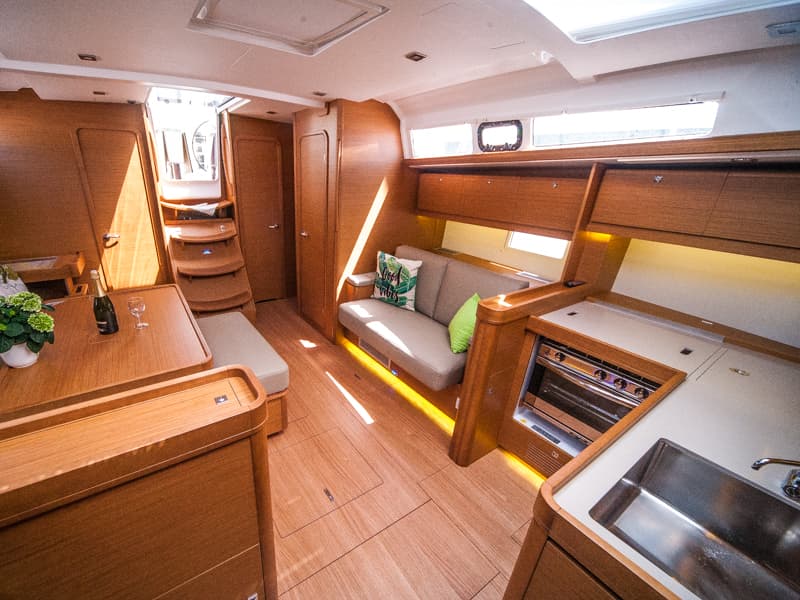 Dufour 460 Grand Large MALIN (owner version, new sails 2024., air condition, generator) – bilde 3 av 27