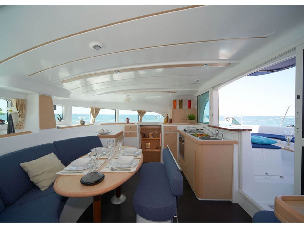 Lagoon 380 S2 Kiss – bilde 2 av 3