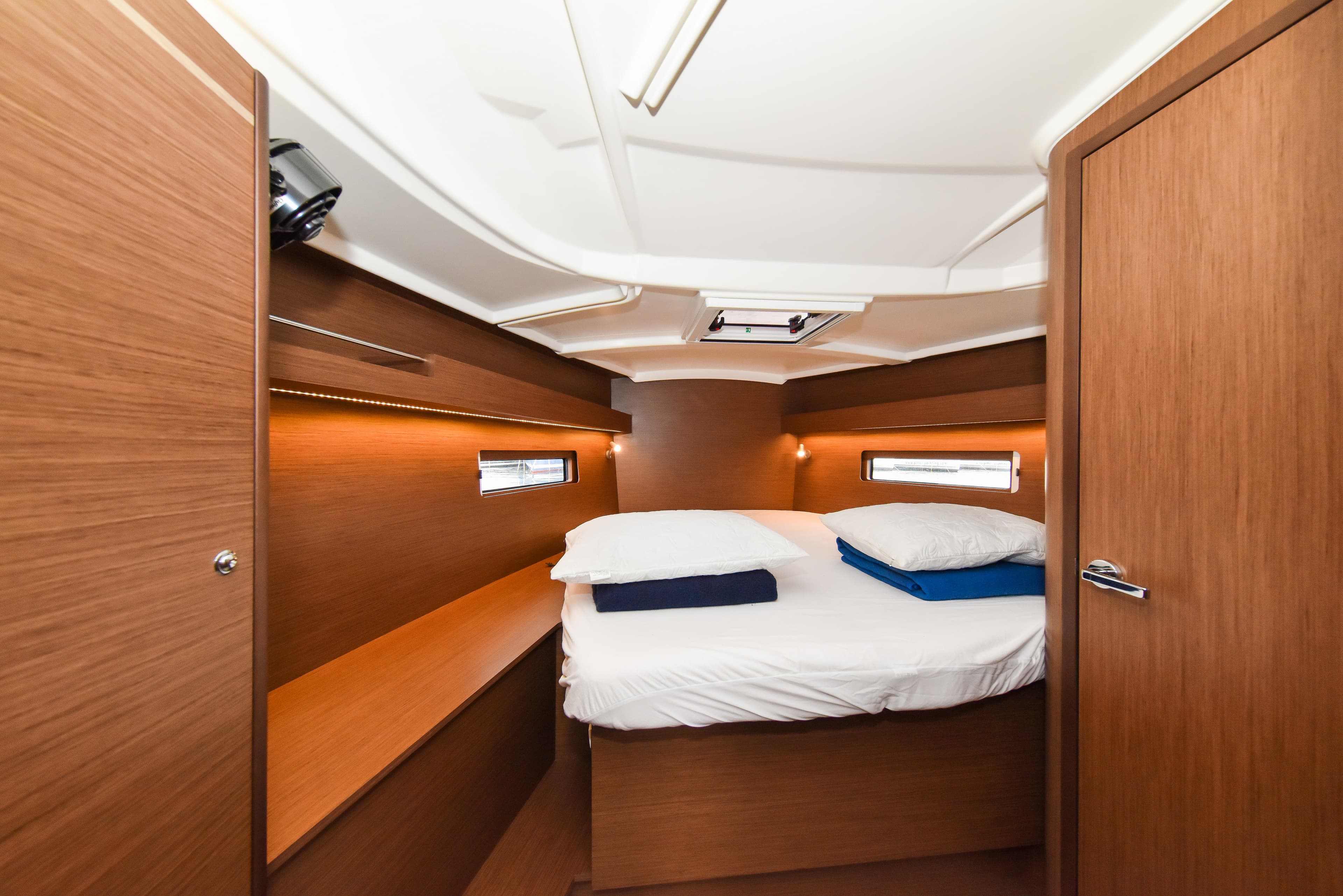 Beneteau Oceanis 40.1 EYLIN – bilde 2 av 98