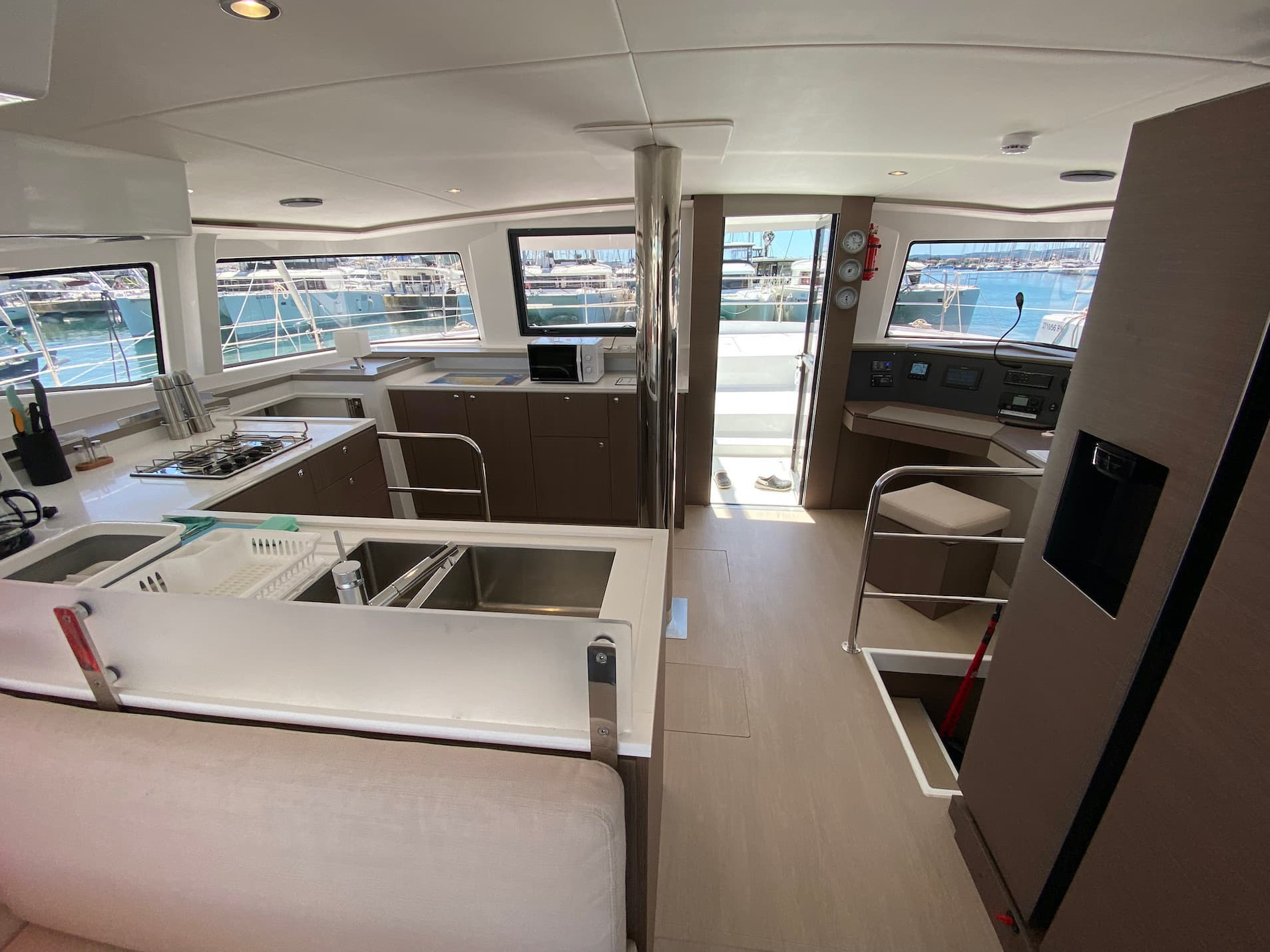 Fountaine Pajot Astréa 42 Vespera – bilde 5 av 18