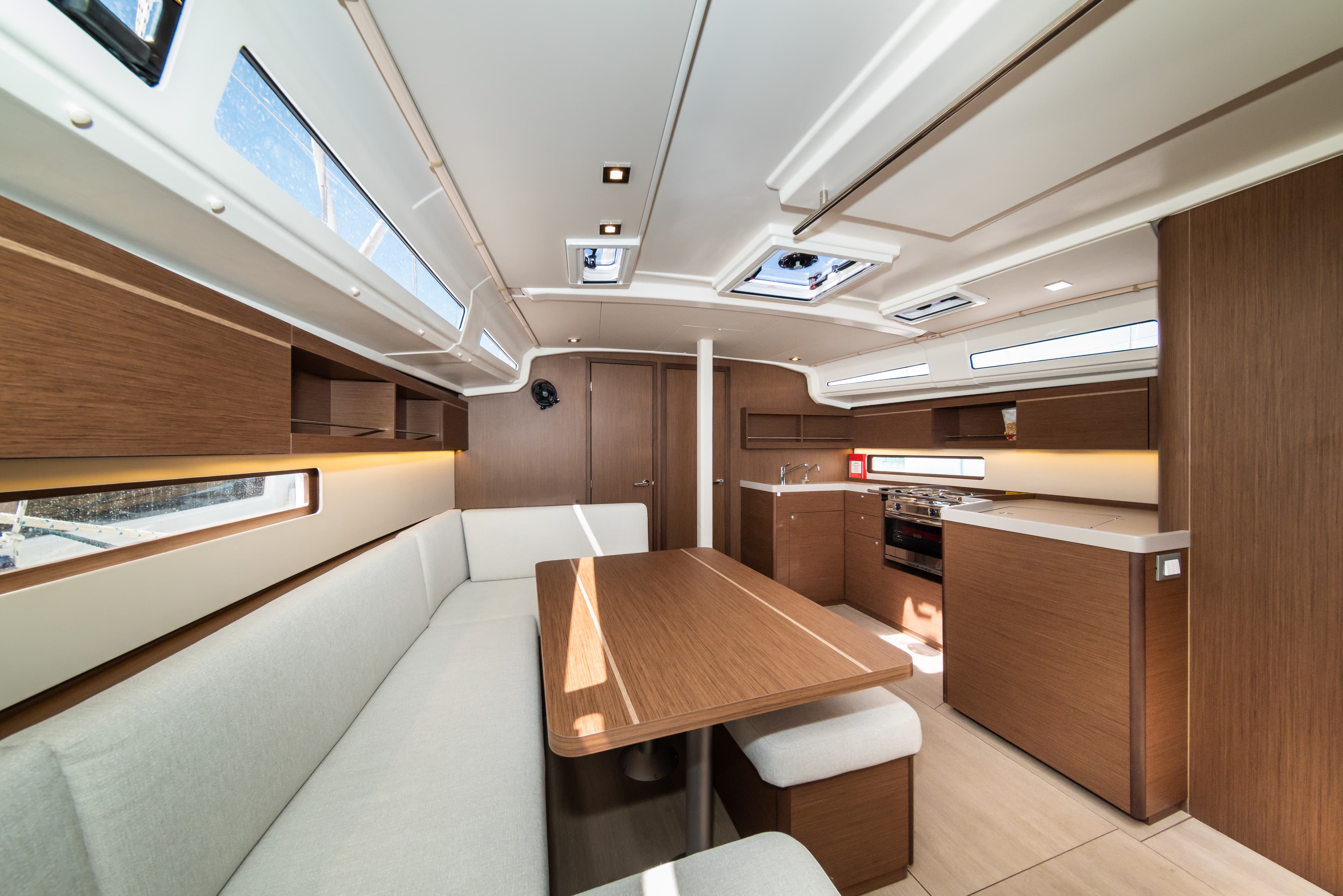 Beneteau Oceanis 40.1 Poseidon – bilde 3 av 97