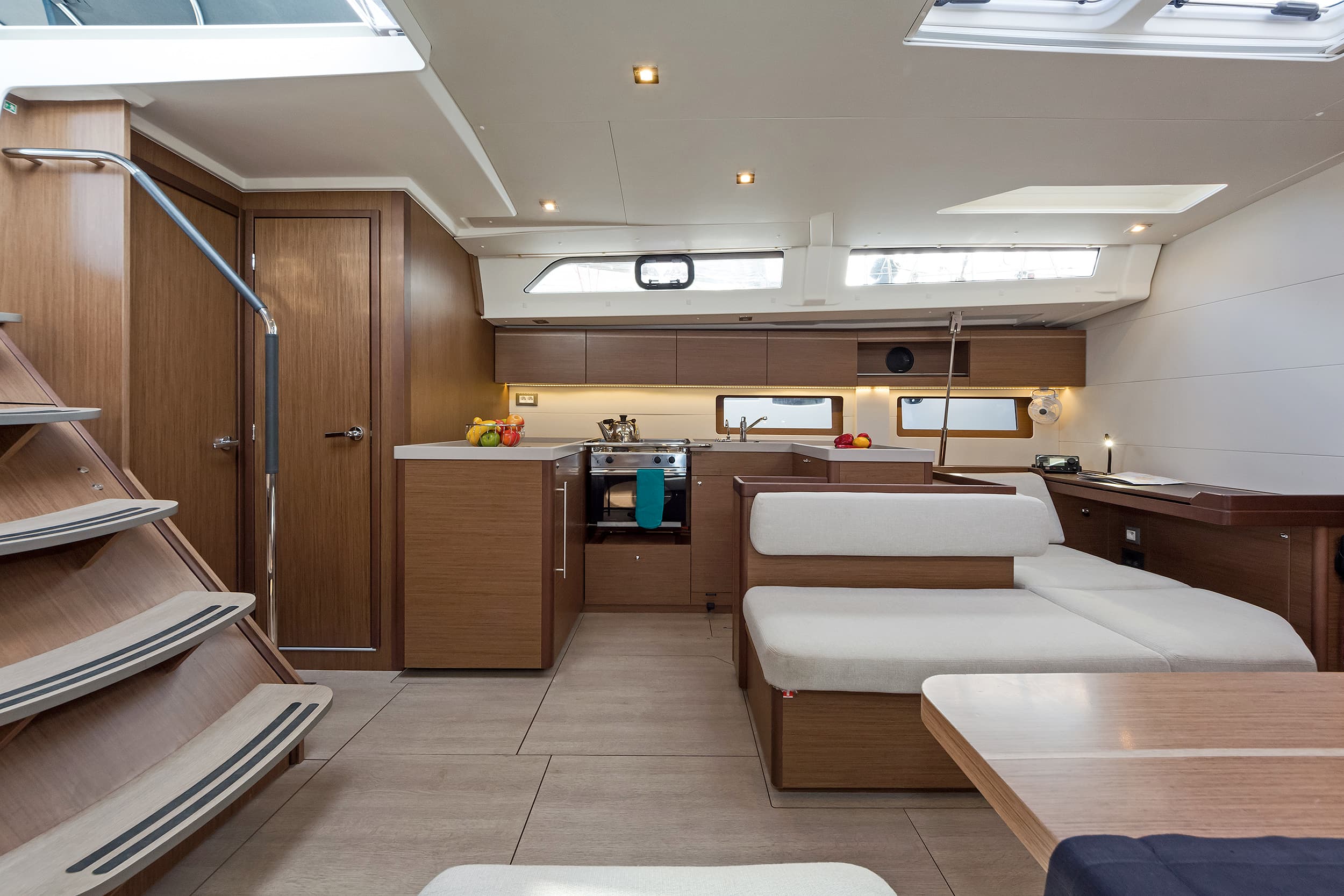 Beneteau Oceanis 51.1 Mamakita – bilde 2 av 28