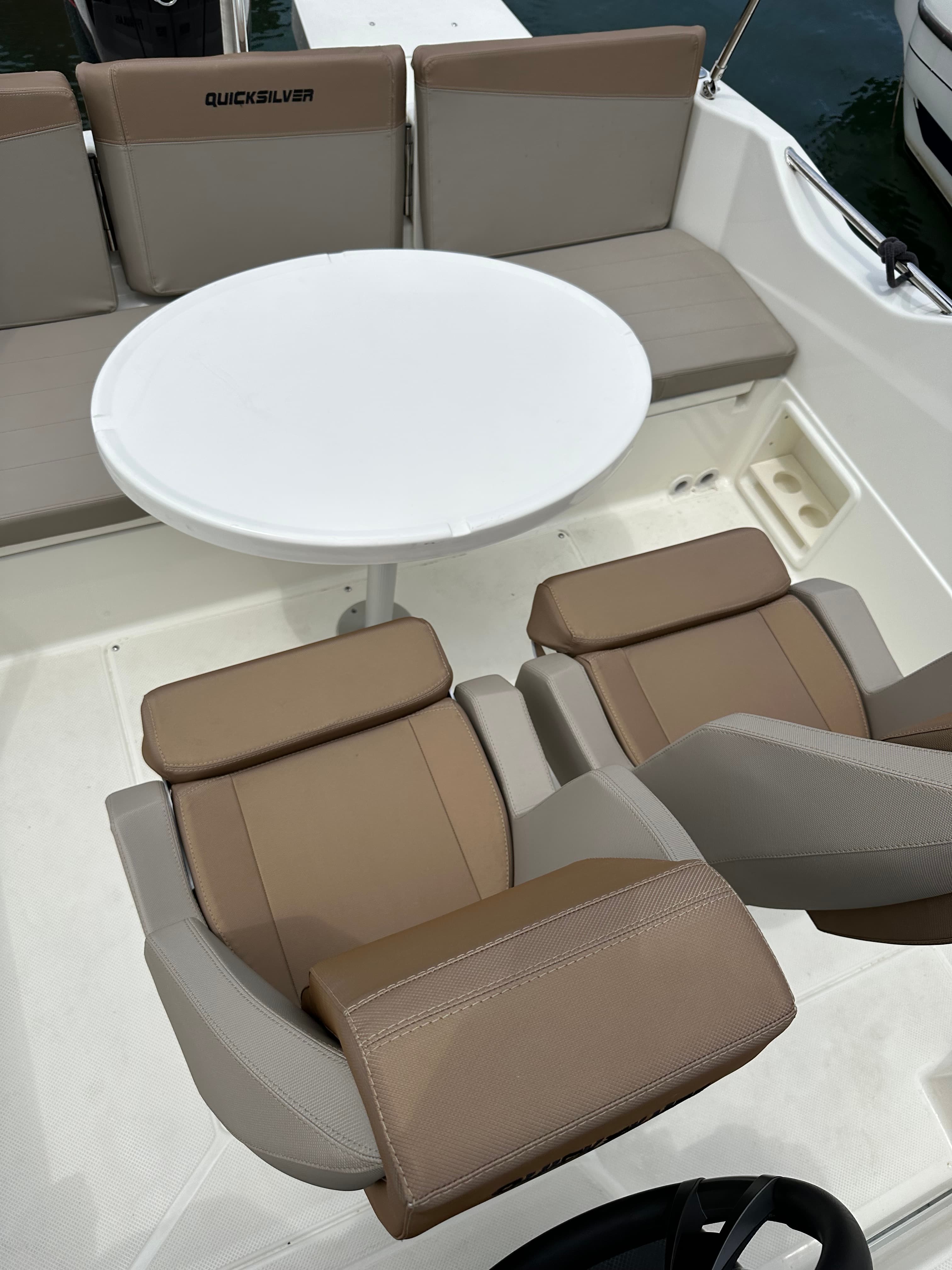 Quicksilver Activ 675 Open Premium – bilde 4 av 9