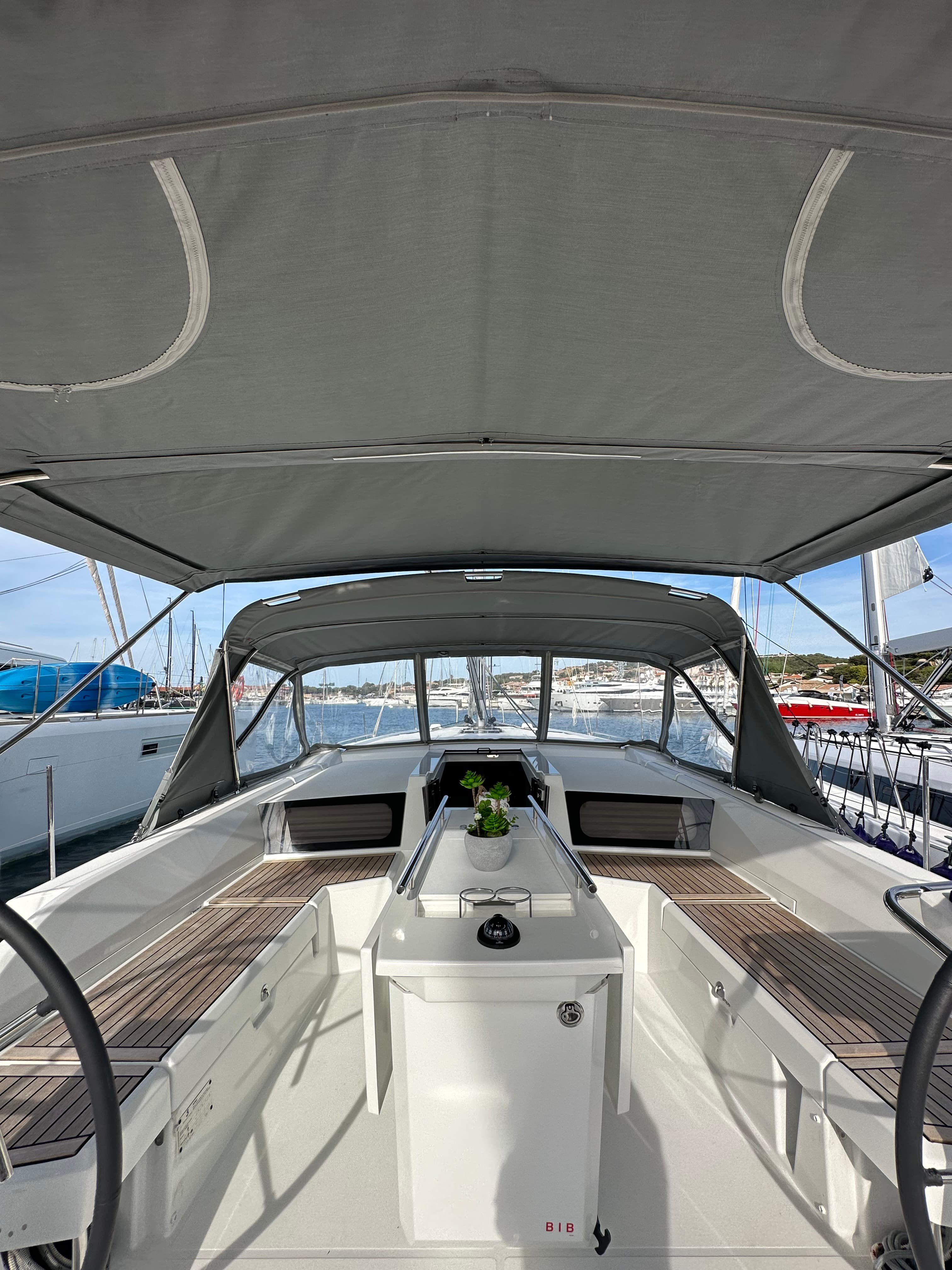Beneteau Oceanis 46.1 Moonraker – bilde 2 av 20