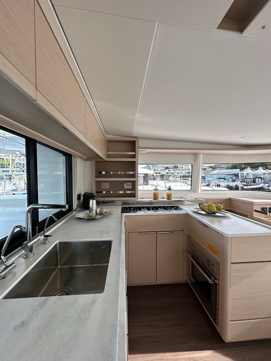 Lagoon 46 Granma – bilde 4 av 40