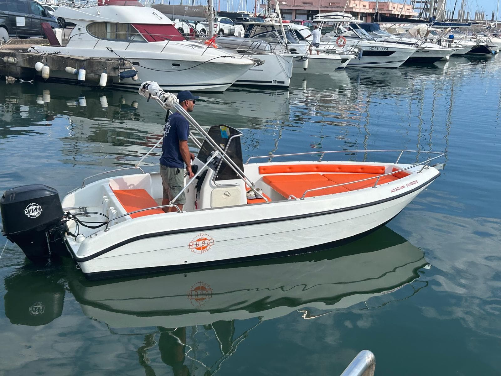 Motorboat Mano Marine – bilde 2 av 3