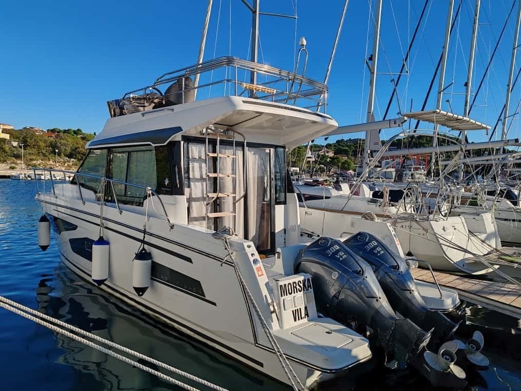 Jeanneau Merry Fisher 1095 FLY Morska Vila