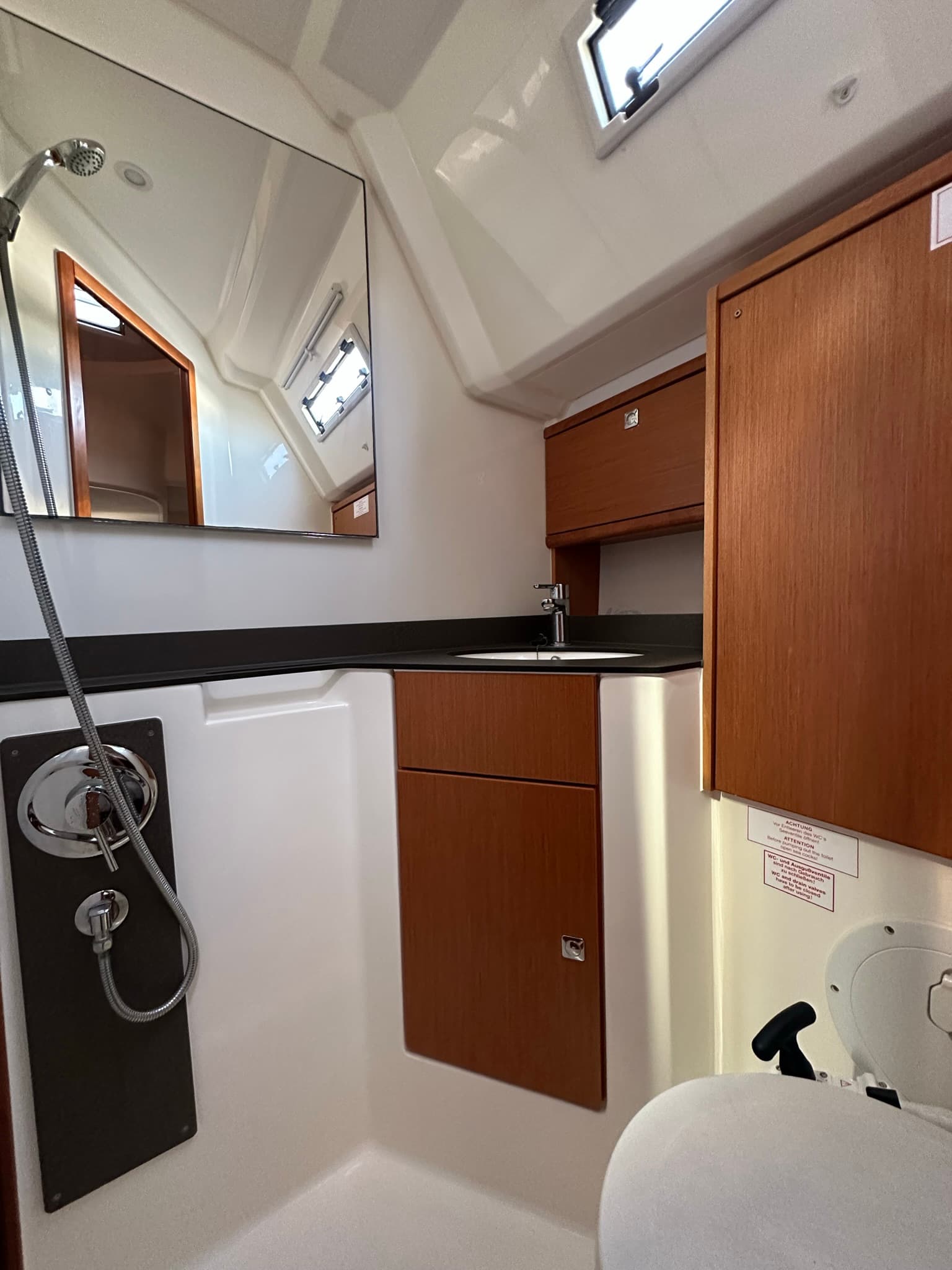 Bavaria Cruiser 46 Eris – bilde 3 av 12