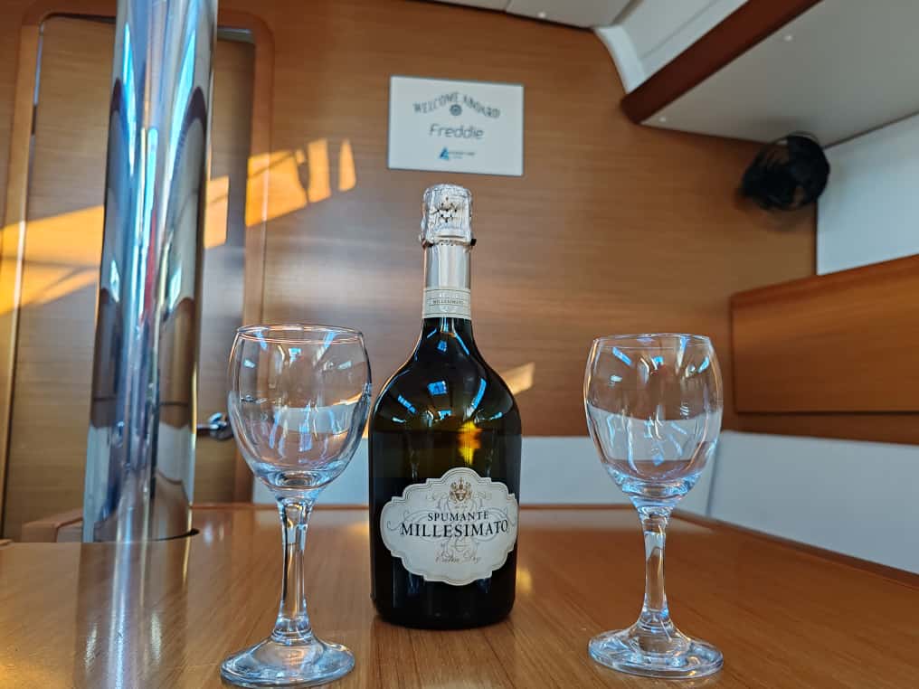 Jeanneau Sun Odyssey 389 Freddie – bilde 3 av 13