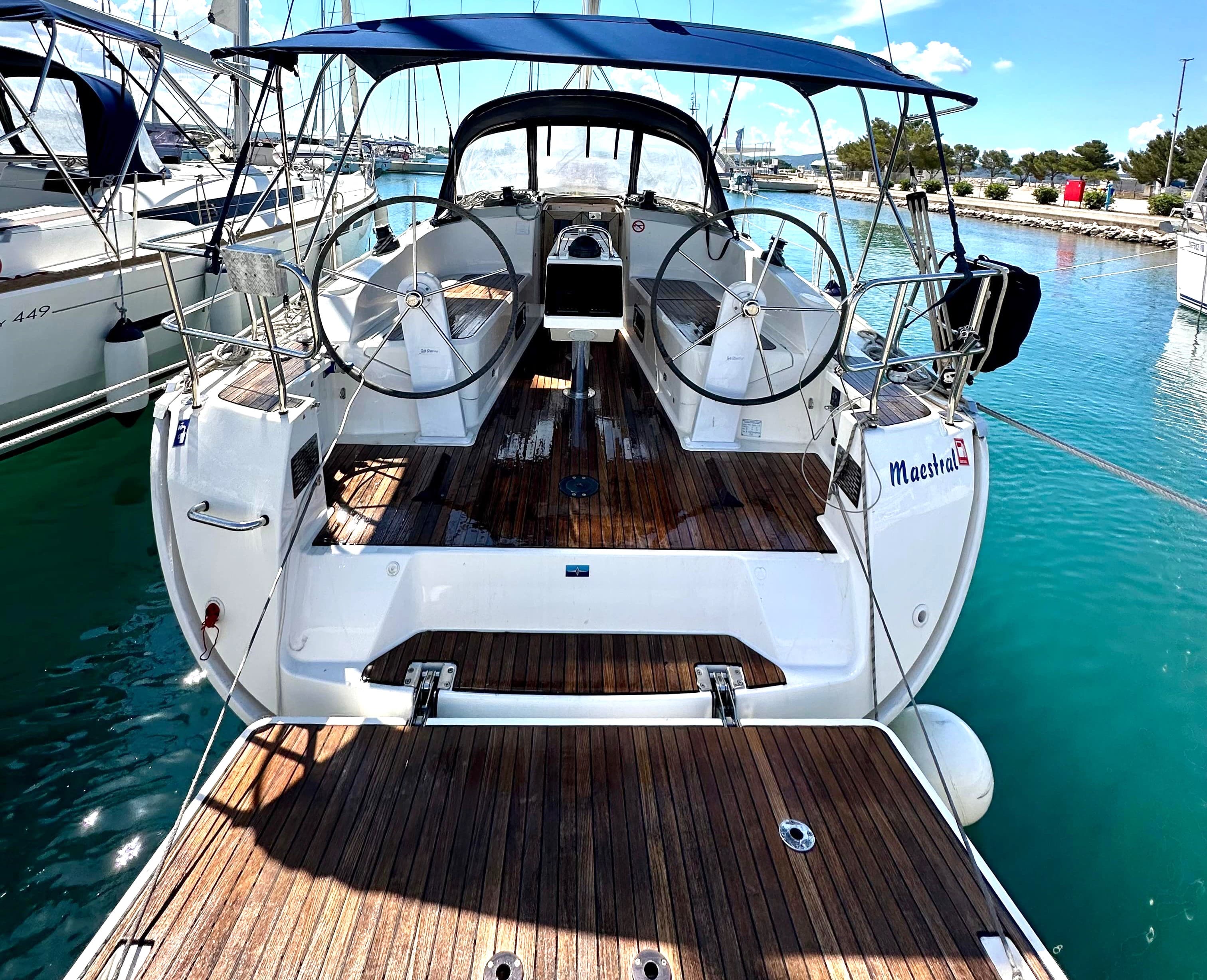 Bavaria Cruiser 37 Maestral