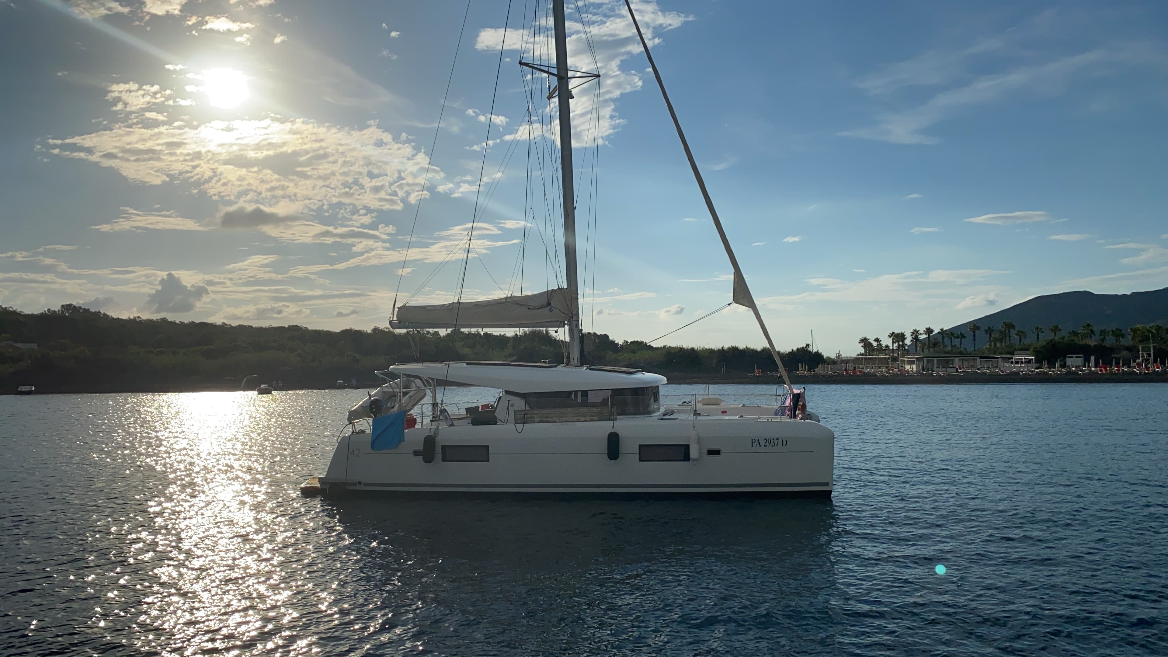 Lagoon 42 MAGAN 1 WATER MAKER - PANNELS – bilde 4 av 15