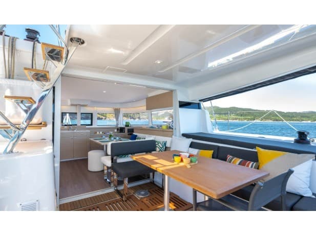 Lagoon 43 TURICUM – bilde 2 av 3