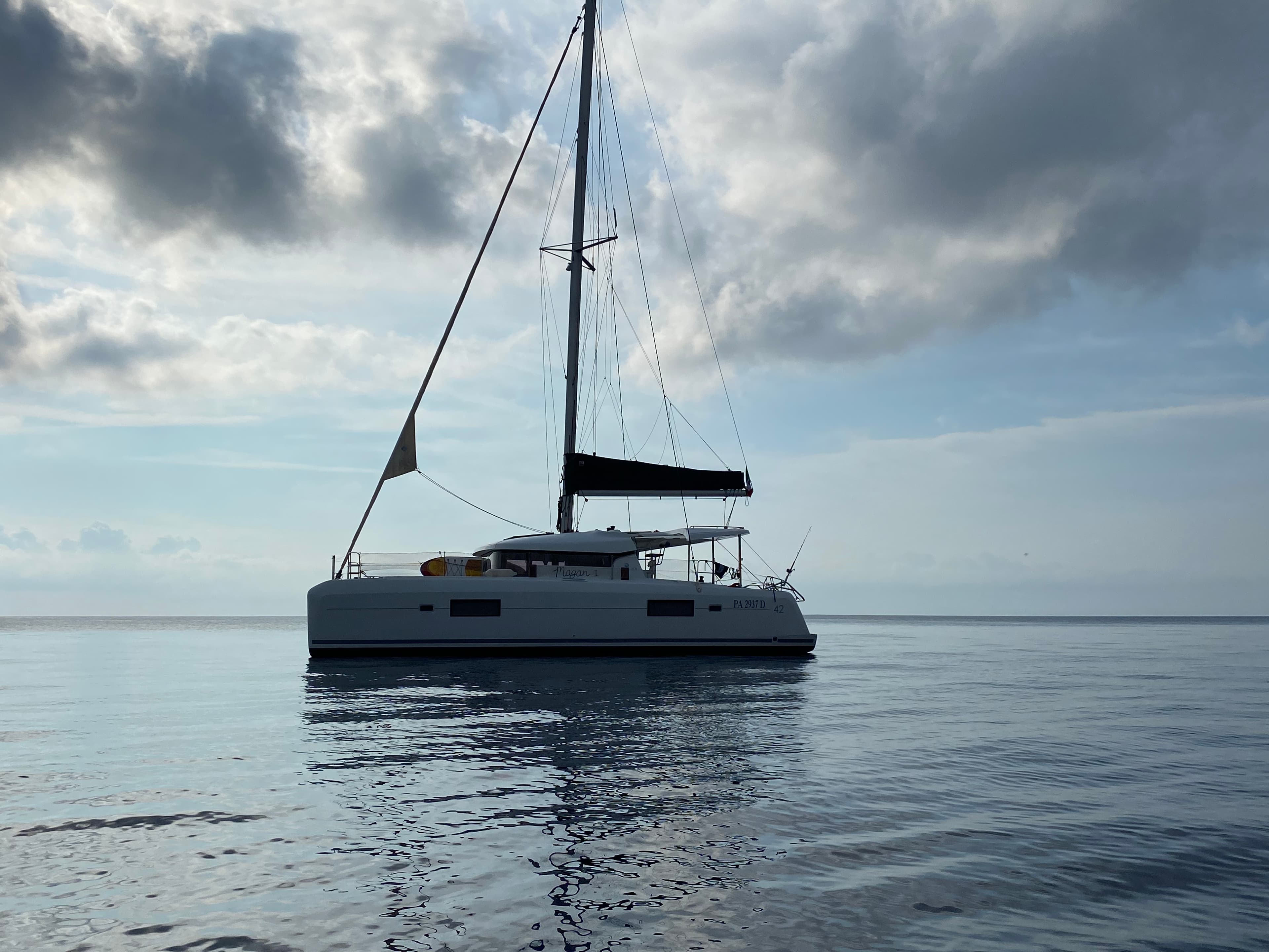 Lagoon 42 MAGAN 1 WATER MAKER - PANNELS – bilde 5 av 15