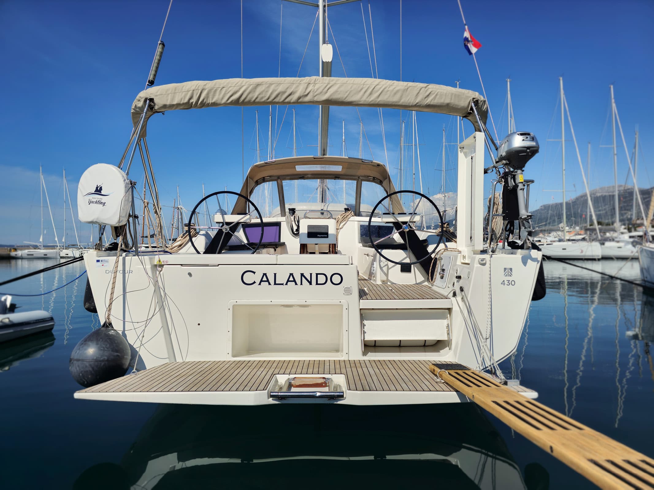 Dufour 430 Calando