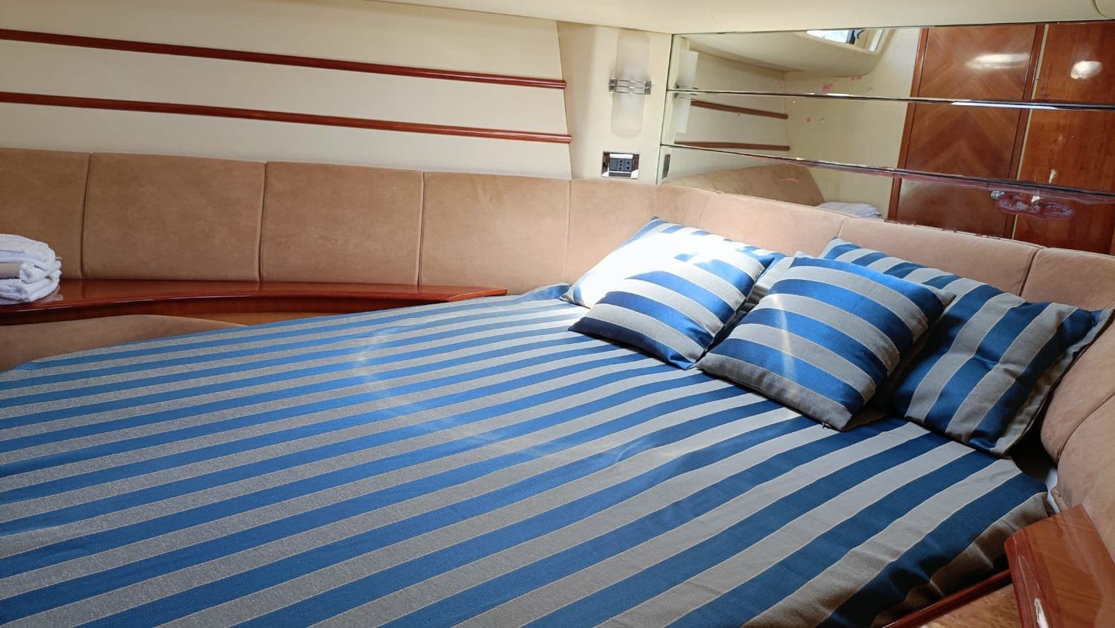 Azimut 46 AZIMUT 46 (App) – bilde 5 av 6