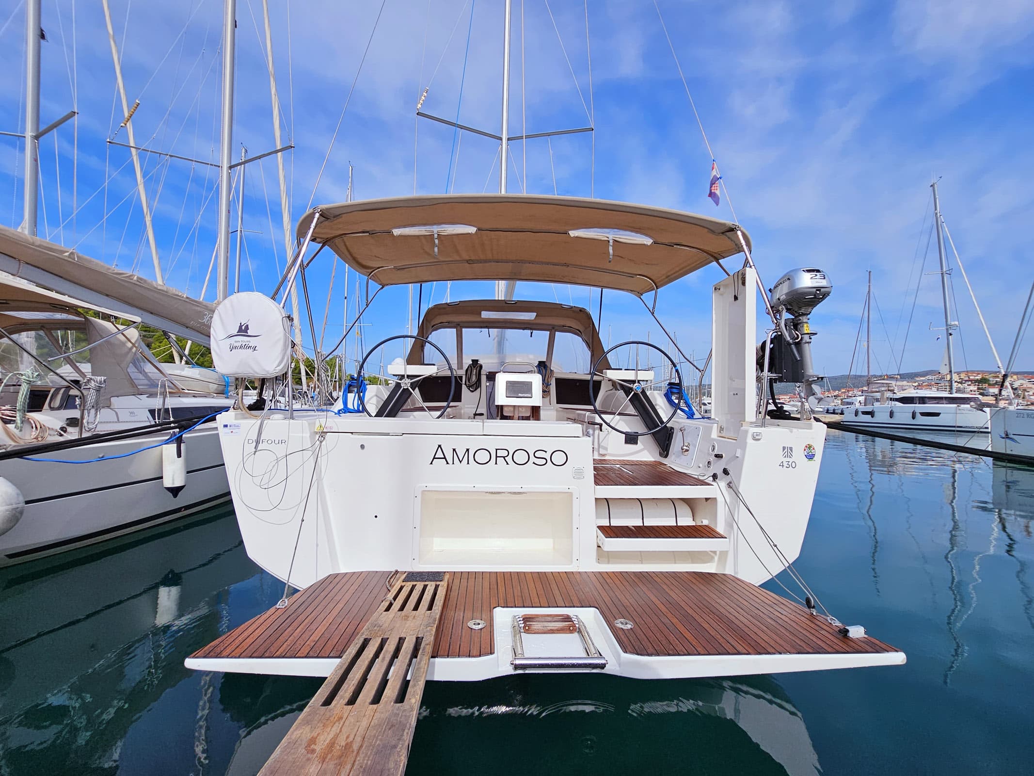 Dufour 430 Amoroso