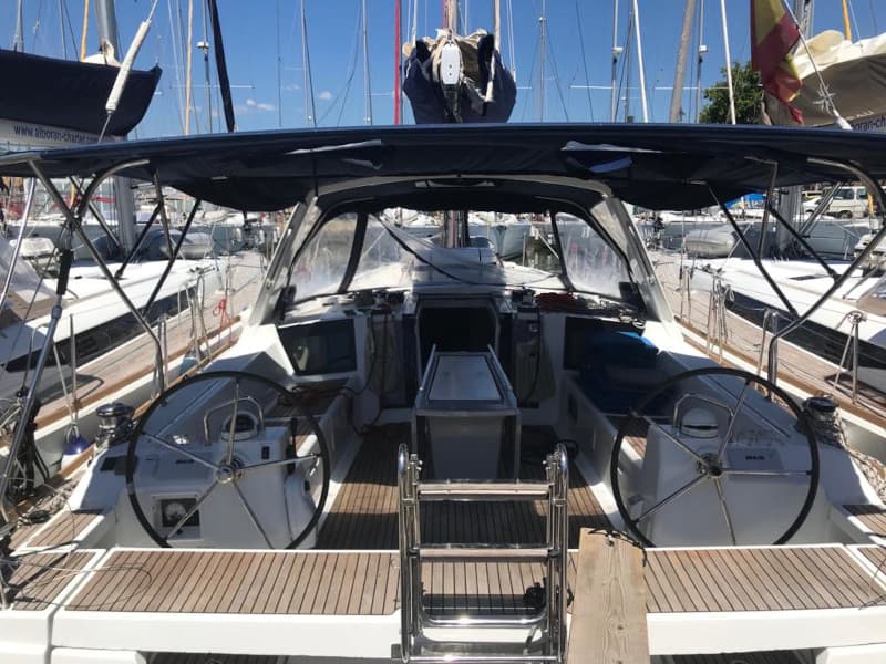 Beneteau Oceanis 45 Alboran Gin Tonic (Majorca)
