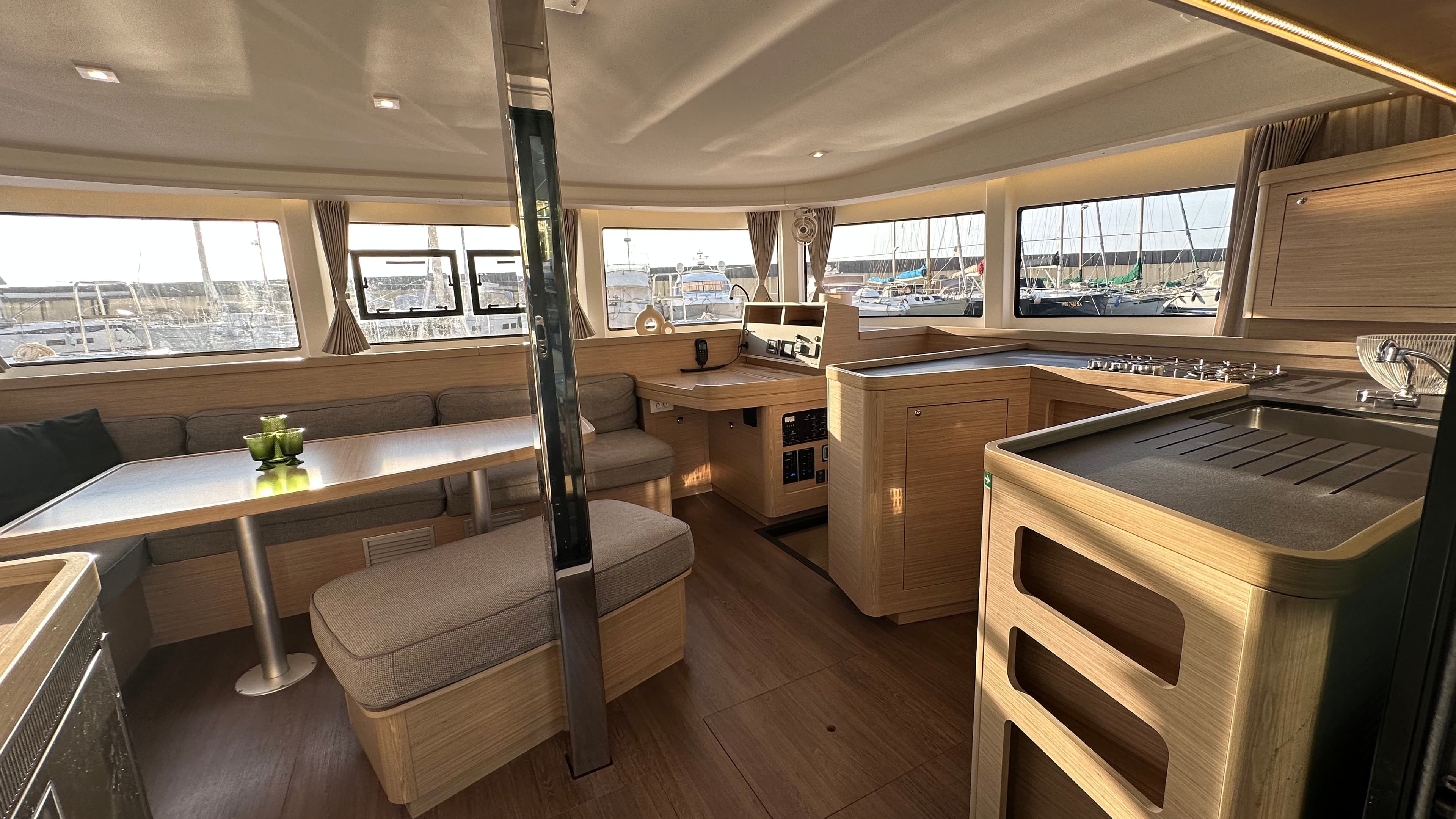 Lagoon 42 Veryta – bilde 2 av 15