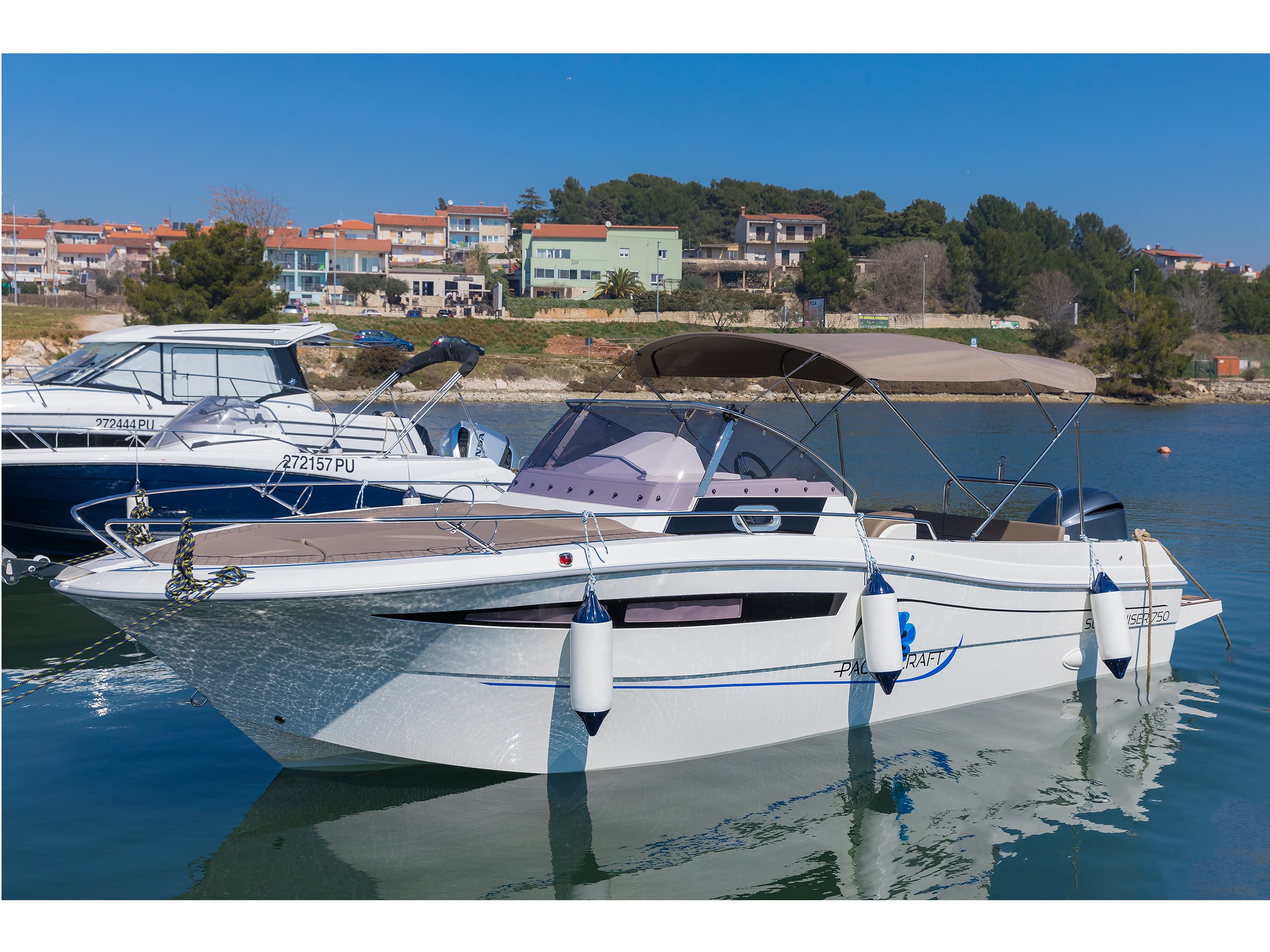 Pacific Craft 750 Sun Cruiser no name