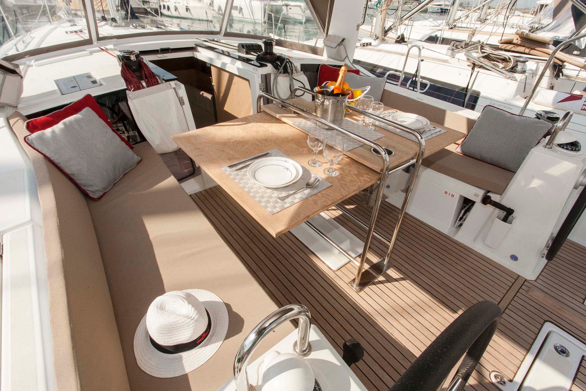 Beneteau Oceanis 41.1 Rose Royce – bilde 2 av 15