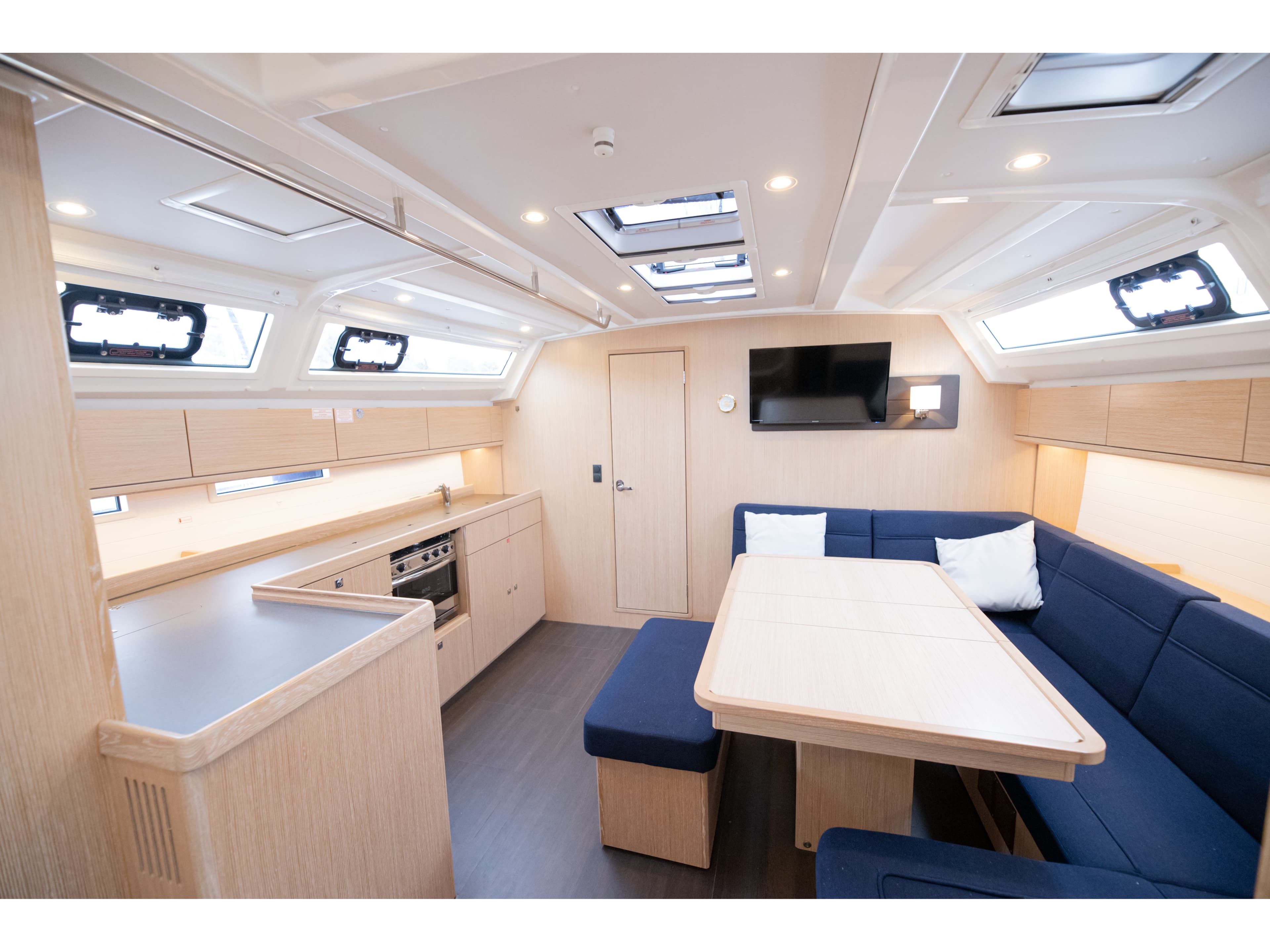 Bavaria Cruiser 46 Blue-D – bilde 2 av 8