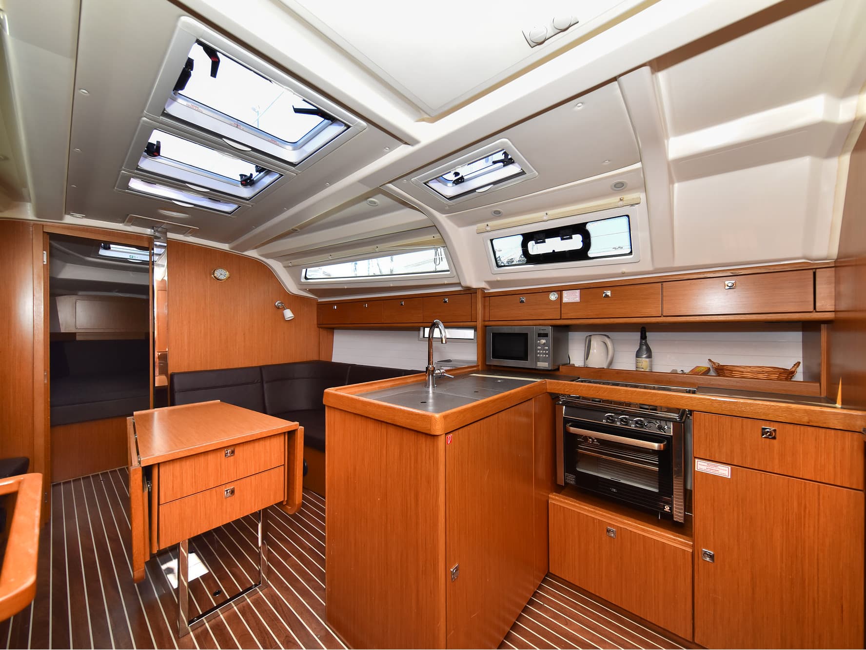 Bavaria 37 Viviana – bilde 5 av 84