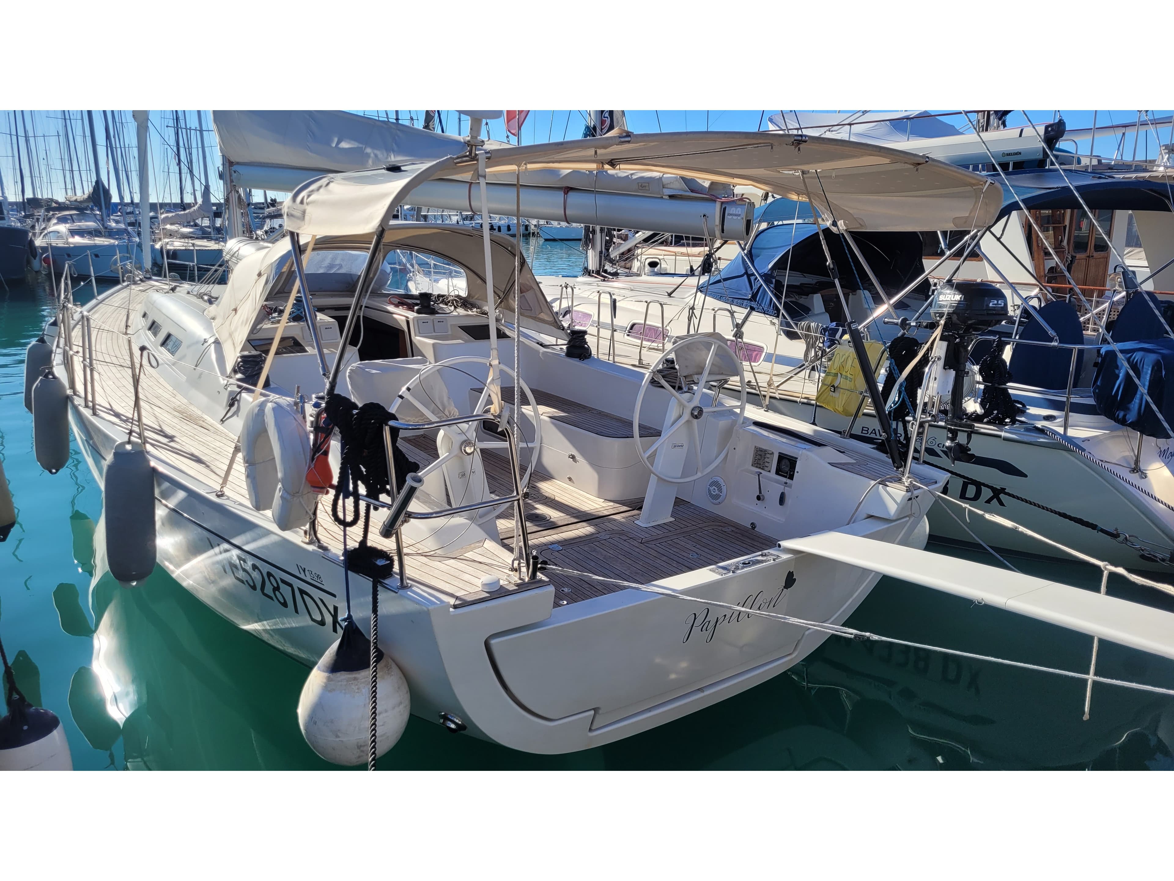 Italia Yachts 13.98 Papillon