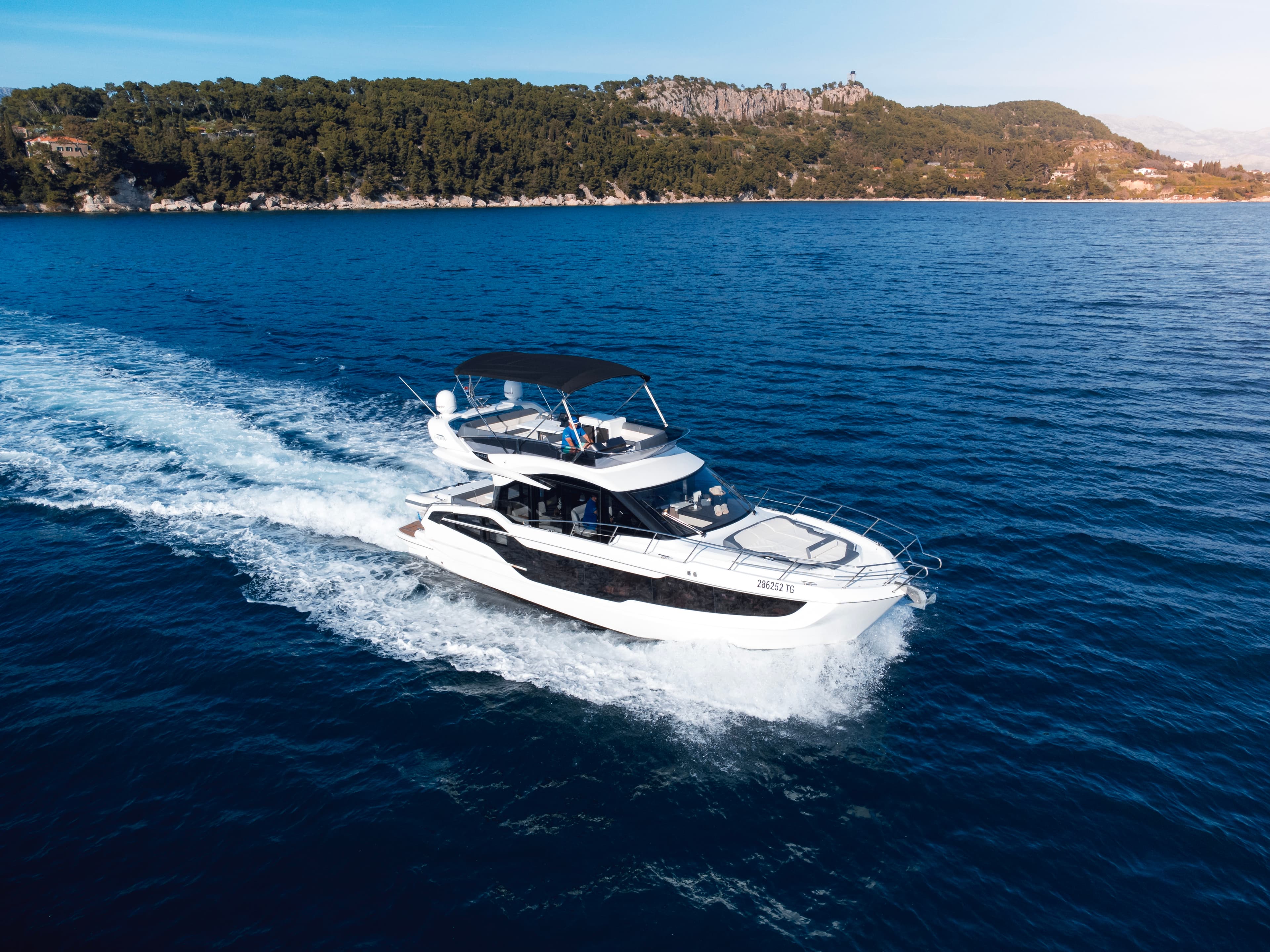 Galeon 440 Fly Premium