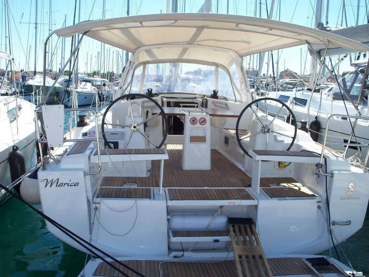 Beneteau Oceanis 38 Marica
