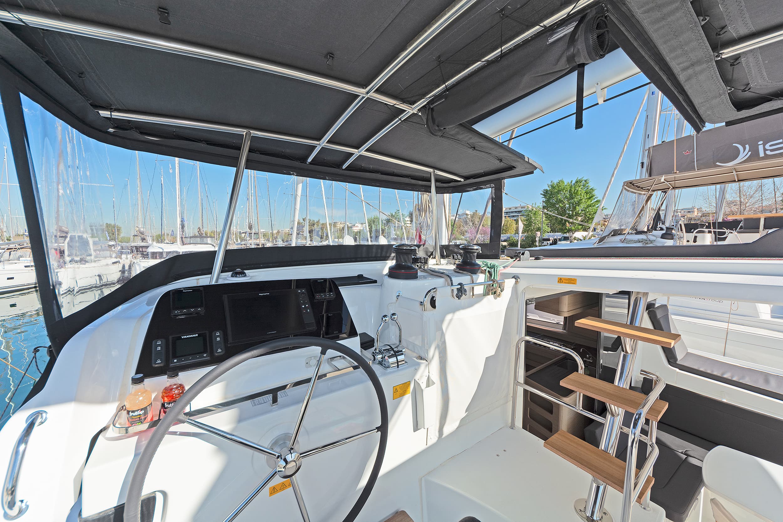 Lagoon 42 Eternity (ONLY SKIPPERED) – bilde 3 av 19