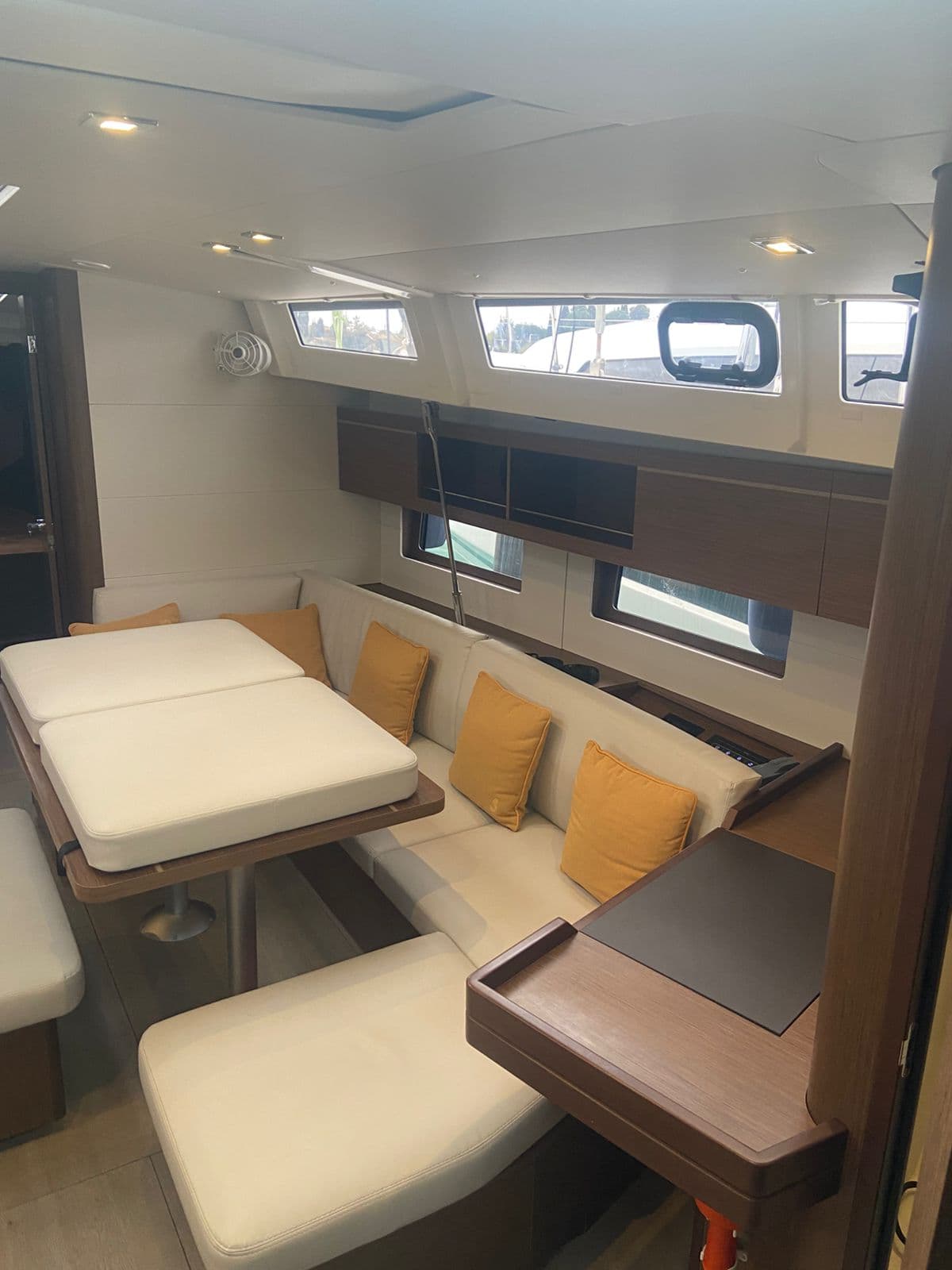 Beneteau Oceanis 46.1 – bilde 4 av 7