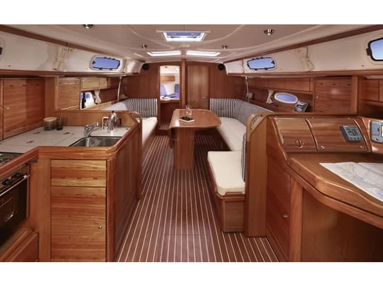 Bavaria 37 Cruiser Alexandros – bilde 2 av 3