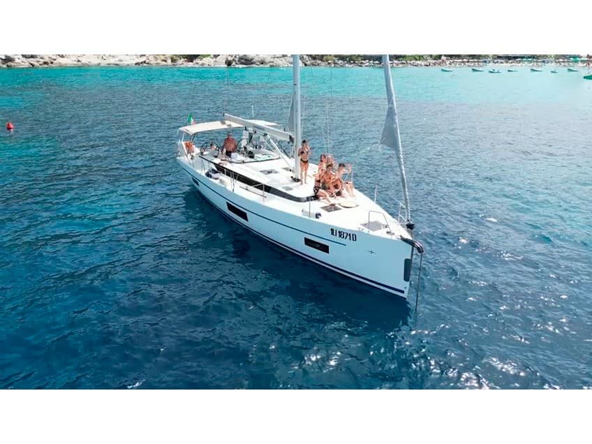 Bavaria C45 MARIA