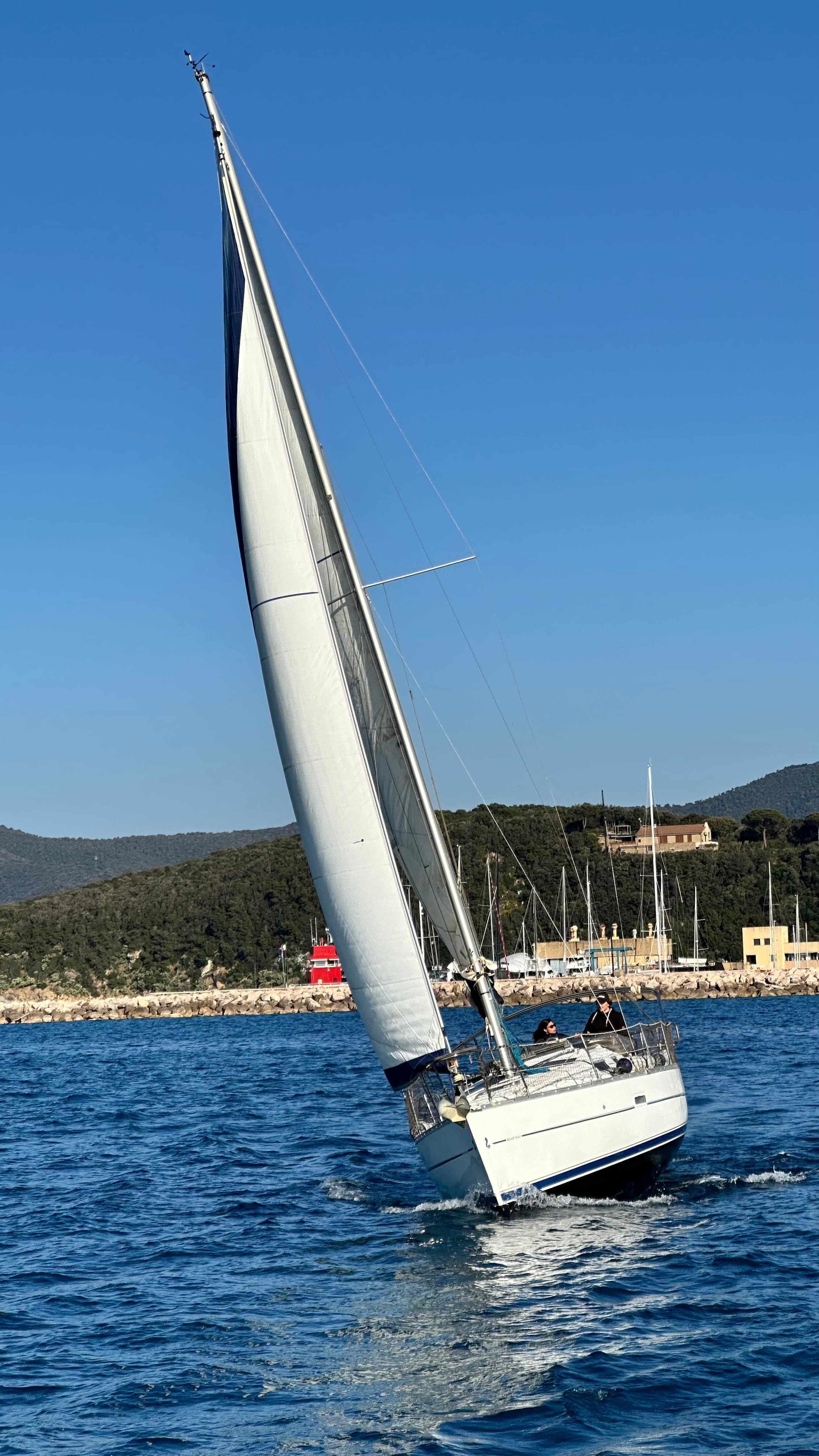 Beneteau Oceanis 323 Cassiopea – bilde 3 av 41