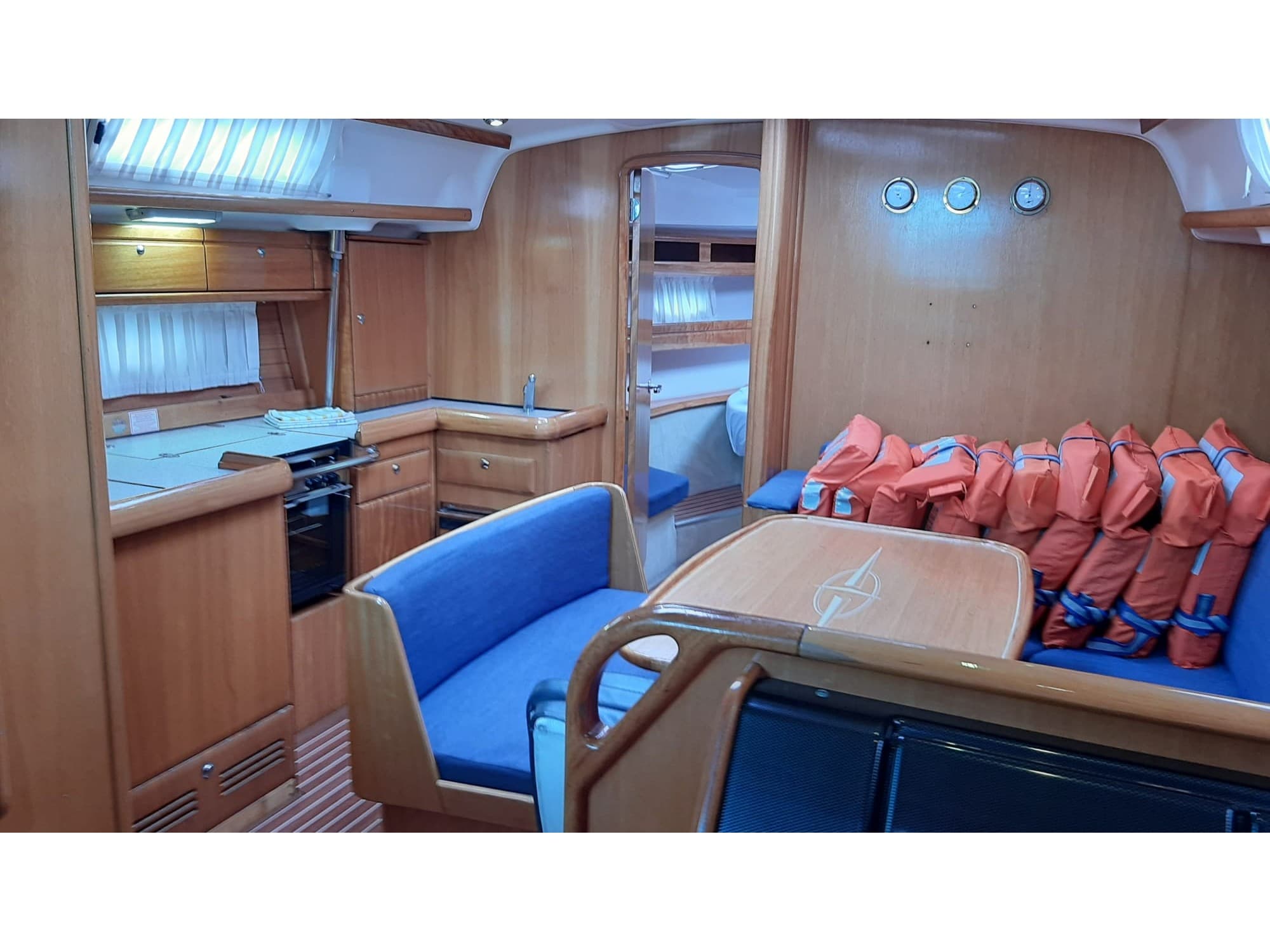 Bavaria 42 Cruiser POŠIP – bilde 2 av 12