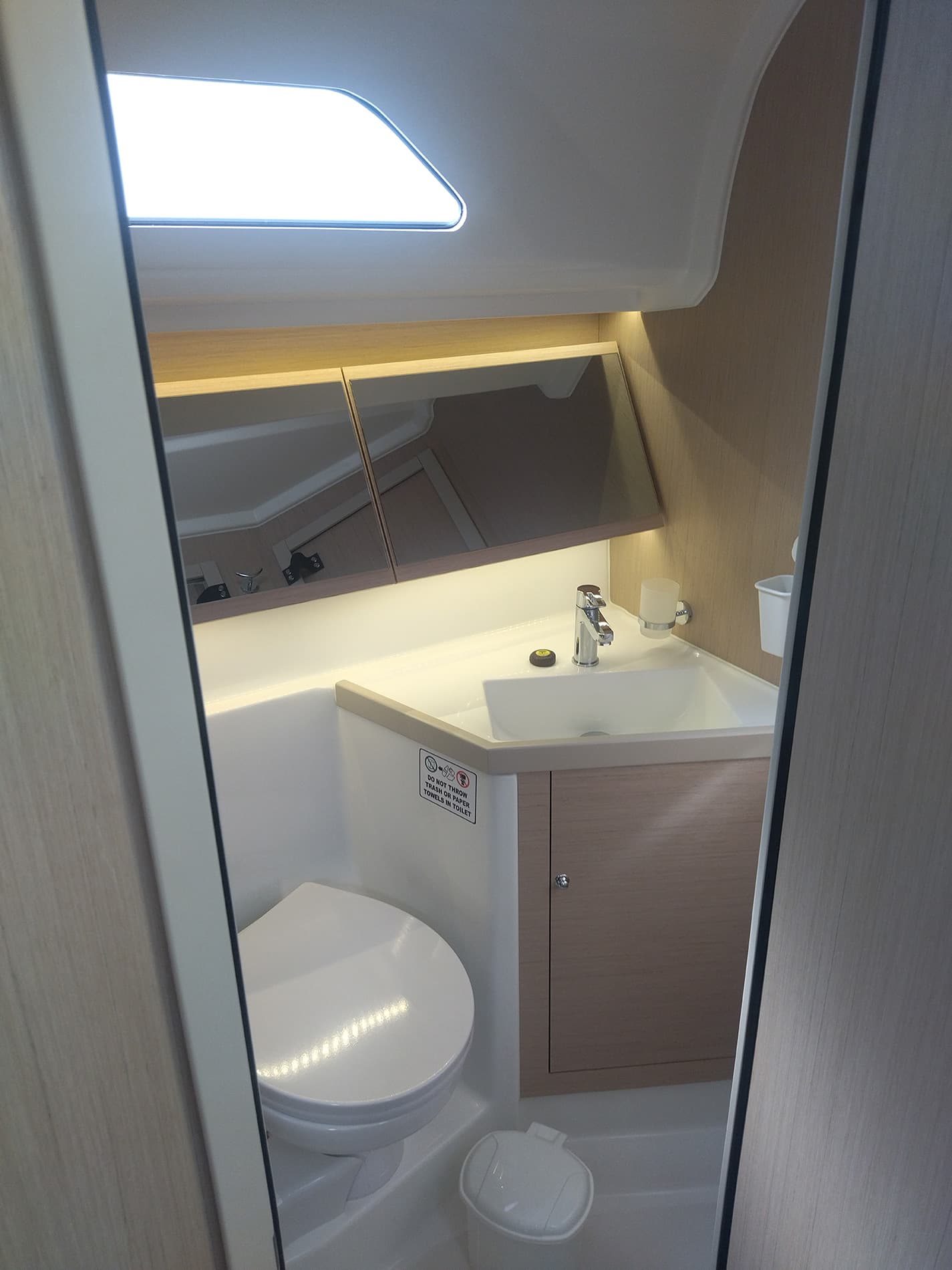 Beneteau Oceanis 40.1 MAGNUM – bilde 3 av 10