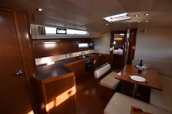 Beneteau Oceanis 45 Chilli Pepper – bilde 4 av 8