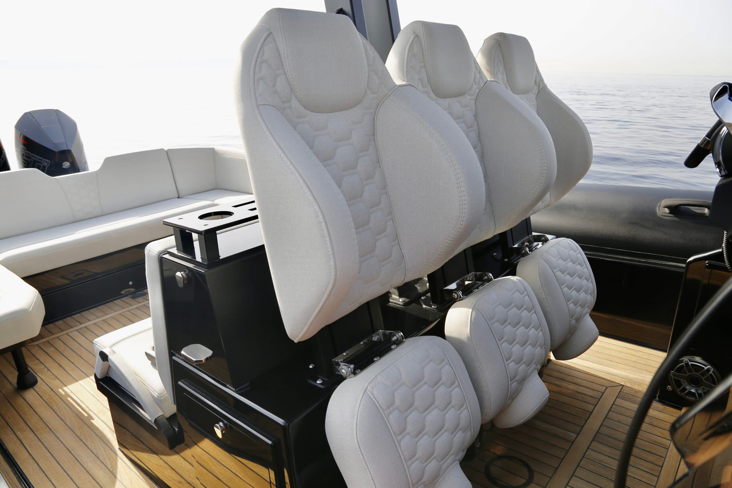 Technohull Explorer 40 – bilde 2 av 8