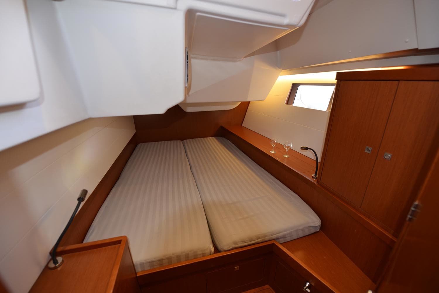Beneteau Oceanis 48 Pherousa – bilde 4 av 12
