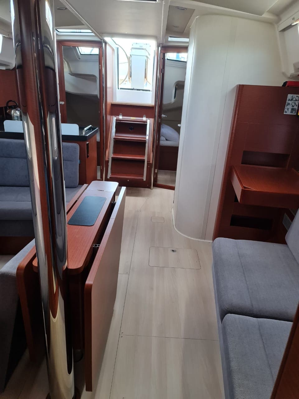 Hanse 418 Mystique – bilde 3 av 9