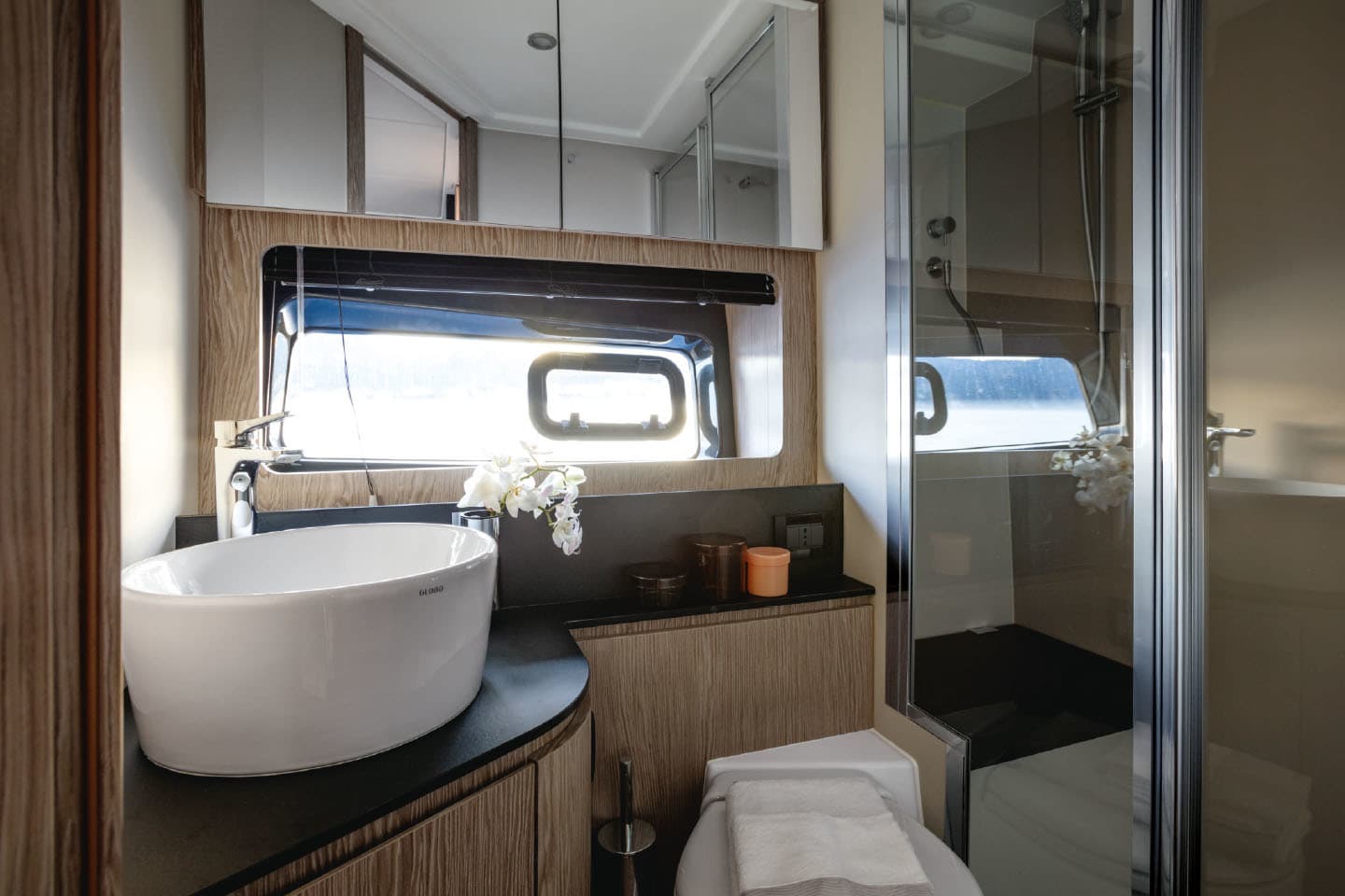 Azimut Atlantis 45 Don't tell mama – bilde 4 av 13