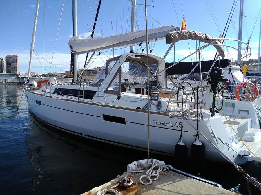Beneteau Oceanis 45 Tornafort – bilde 2 av 5