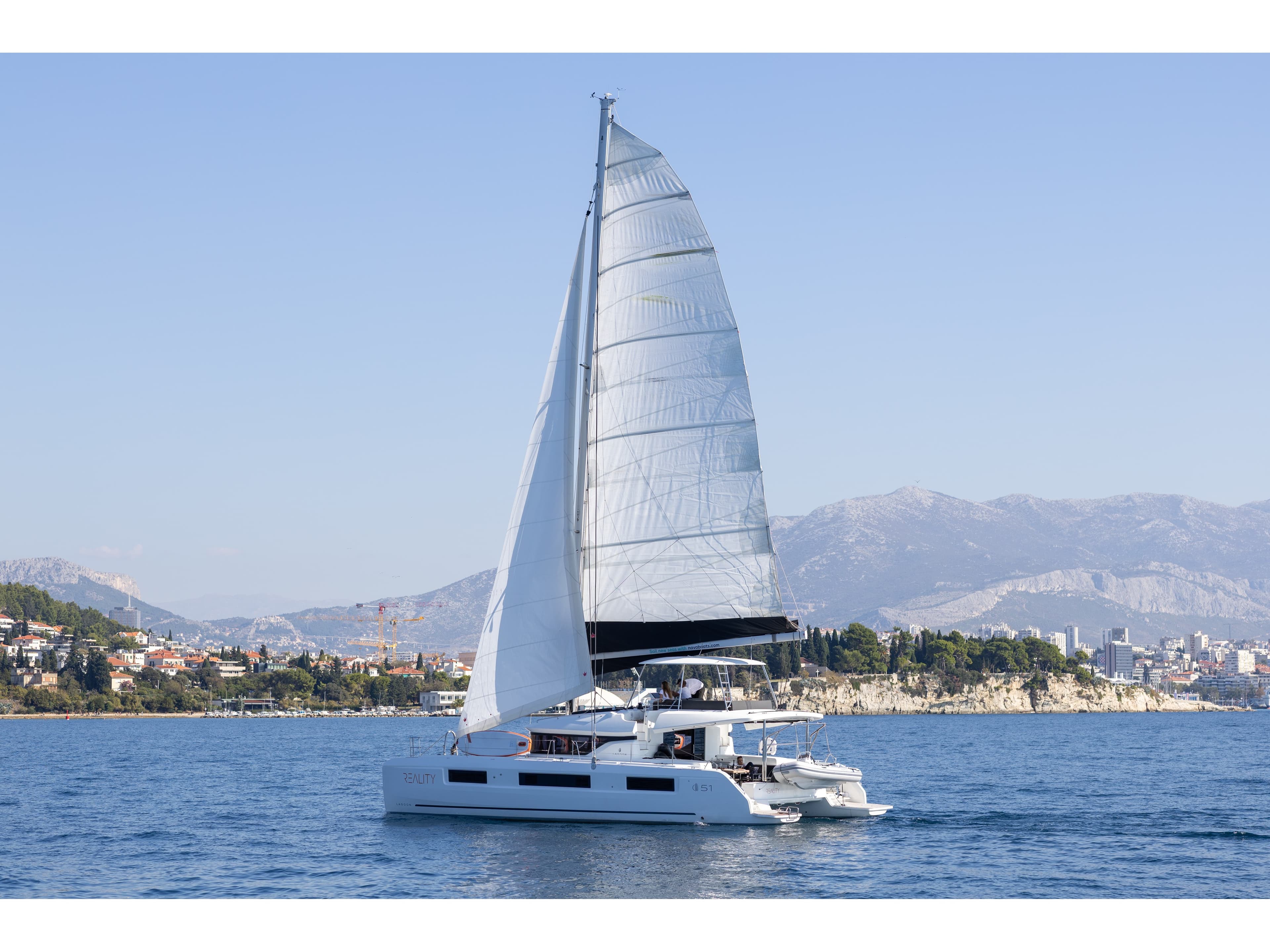 Lagoon 51 REALITY