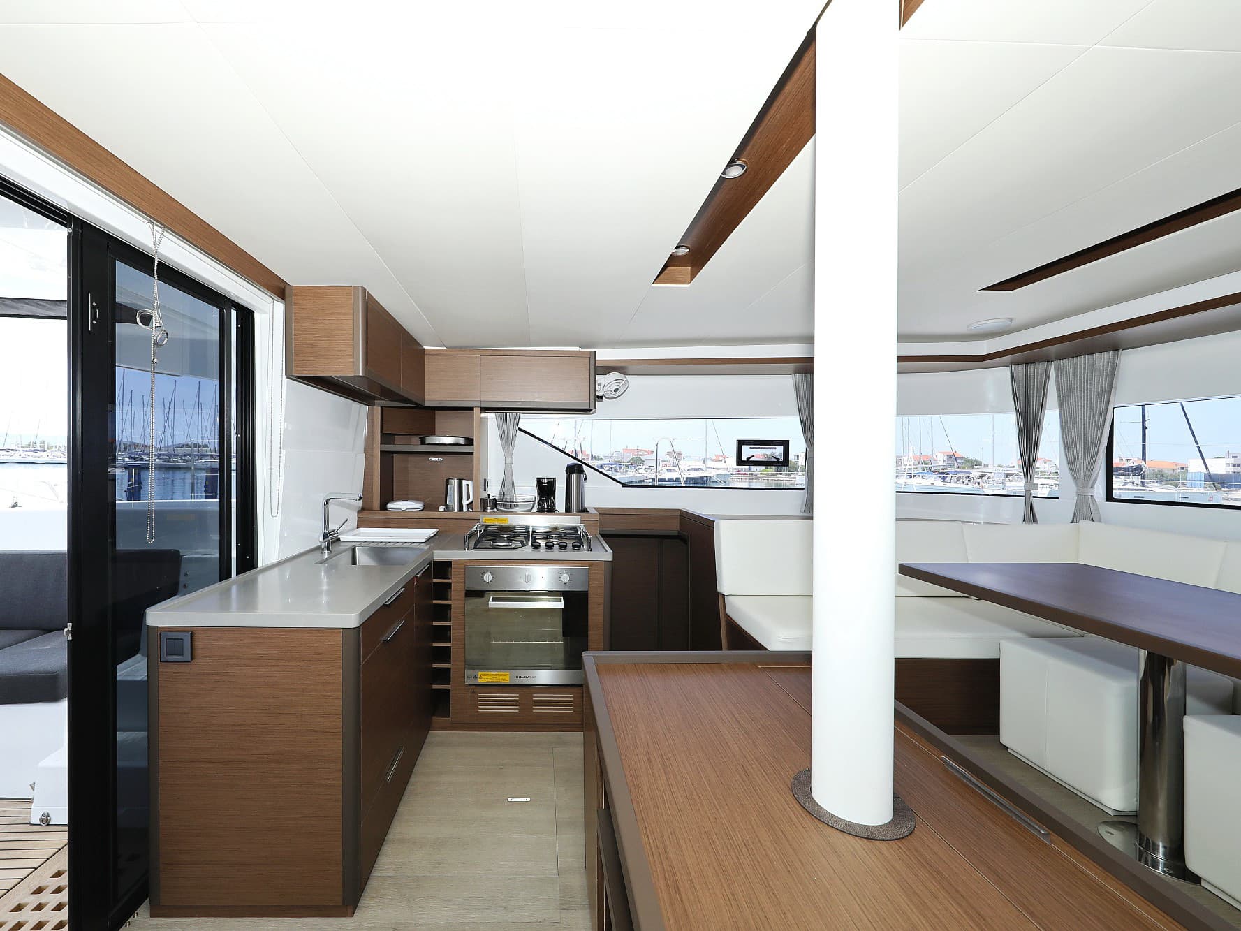 Lagoon 50 HIGH LIFE – bilde 4 av 46