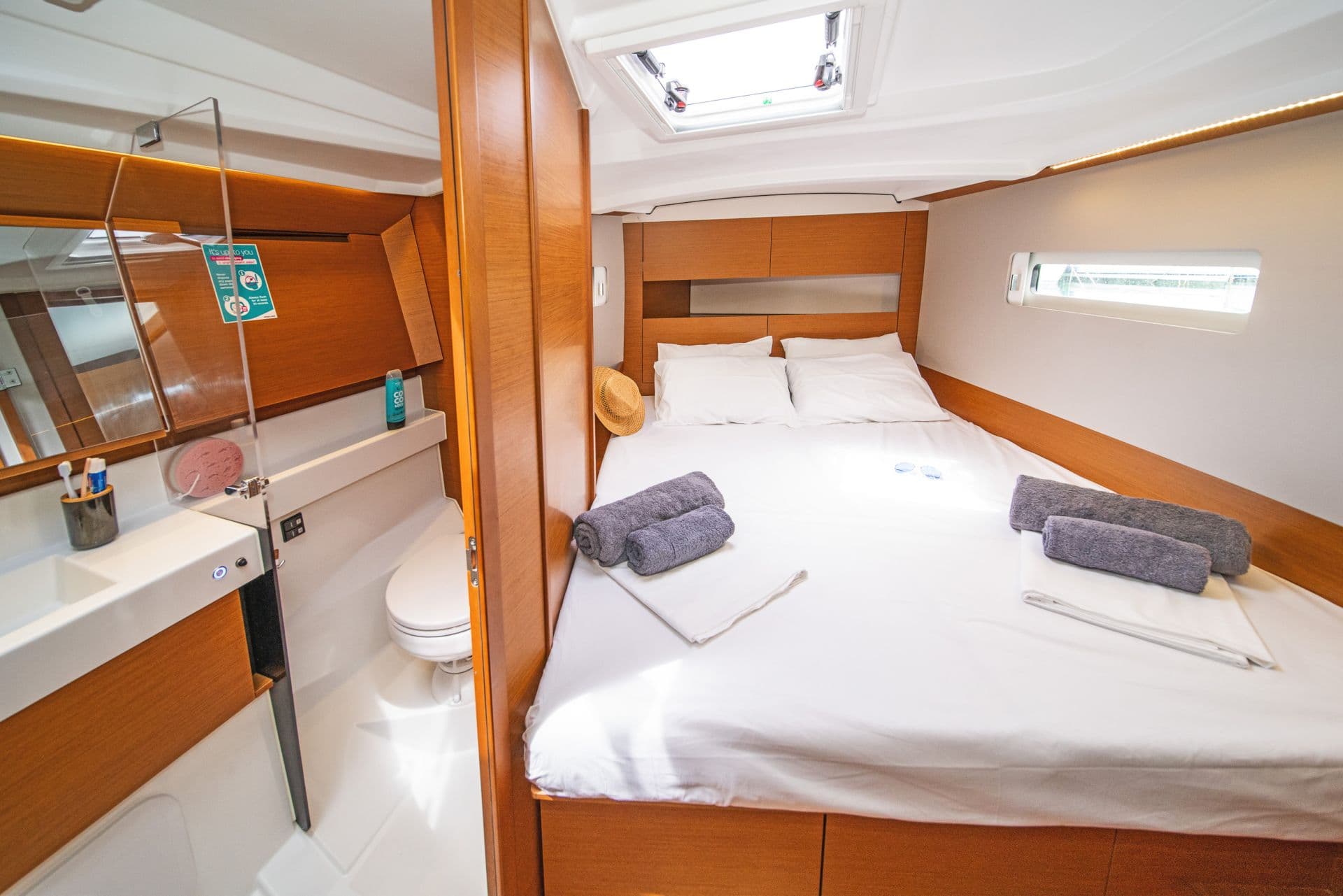 Jeanneau Sun Odyssey 410 Aella – bilde 4 av 13