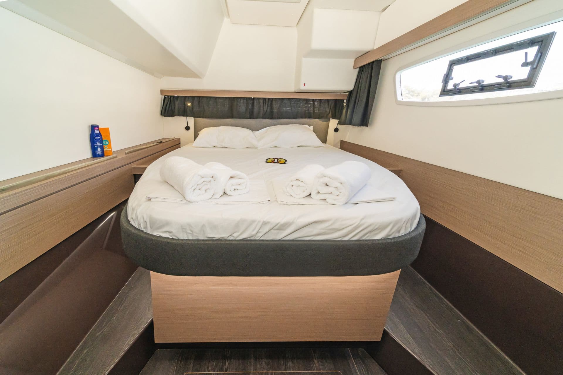 Fountaine Pajot Isla 40 Aifos – bilde 4 av 9